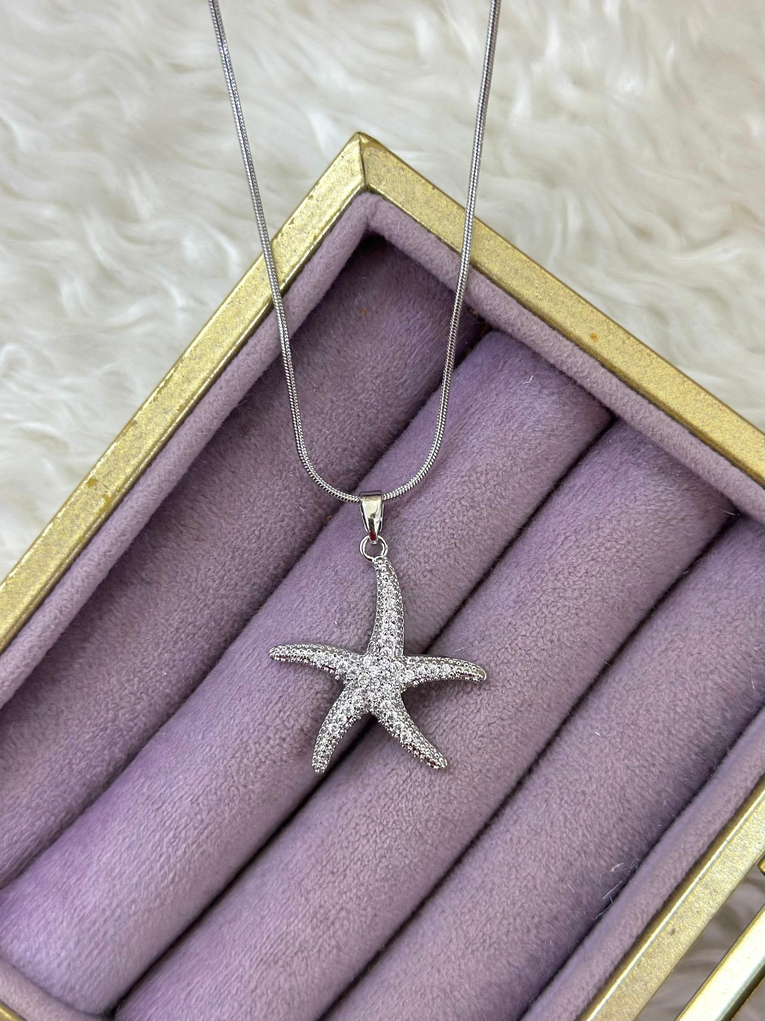 🌊  Deniz Yıldızı Figürlü Ful Zirkon Taşlı Kolye