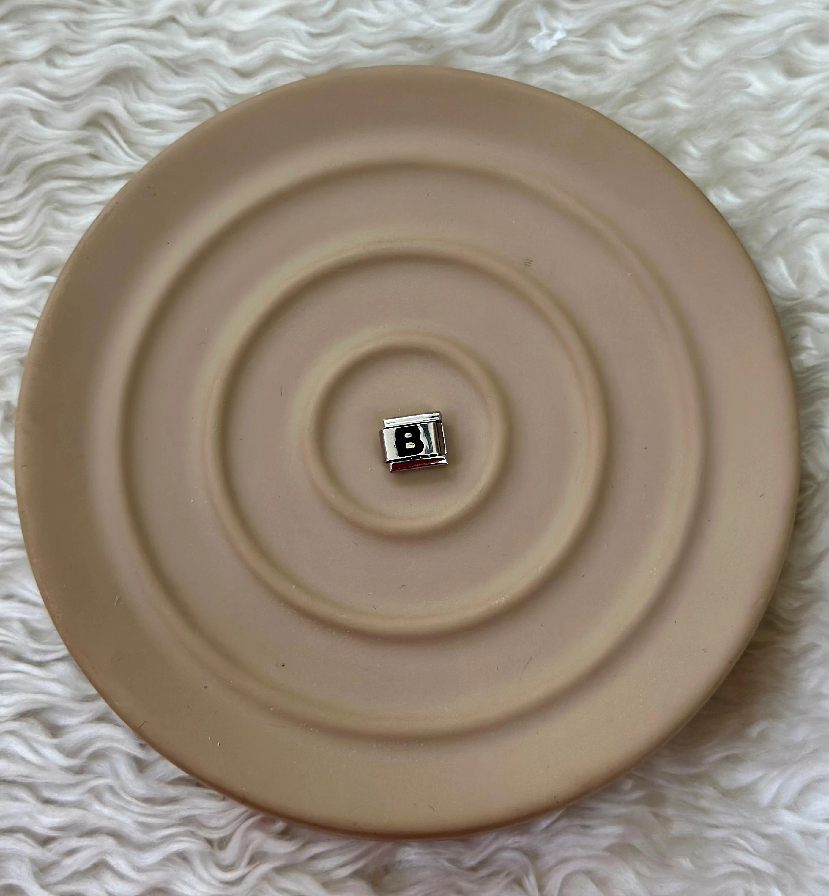  Nomination Charm: Büyüleyici B Harfi Parıltısı! 🅱️🌟