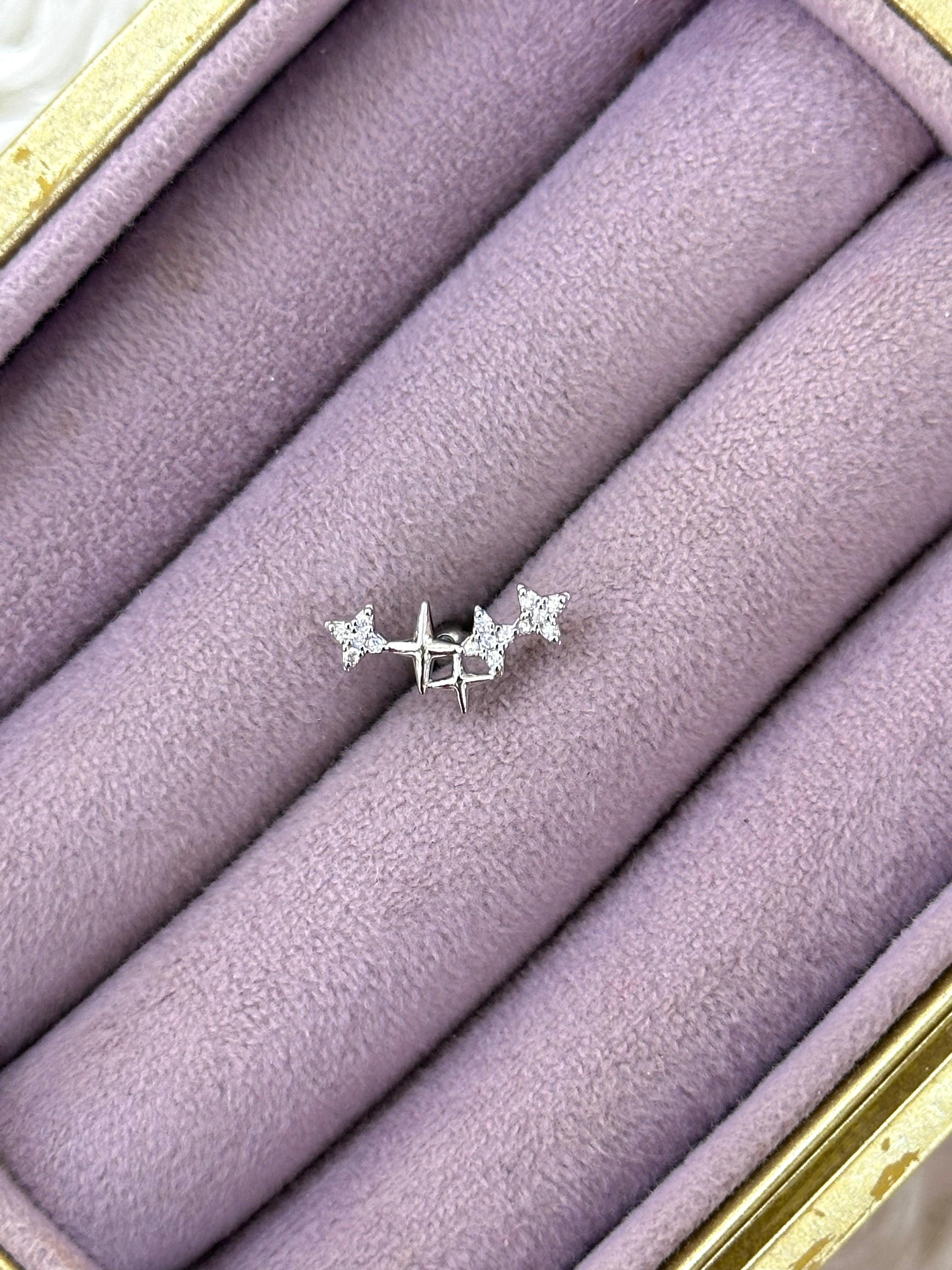 ✨ Yıldız Dansı Zirkon Taşlı Çelik Piercing ⭐