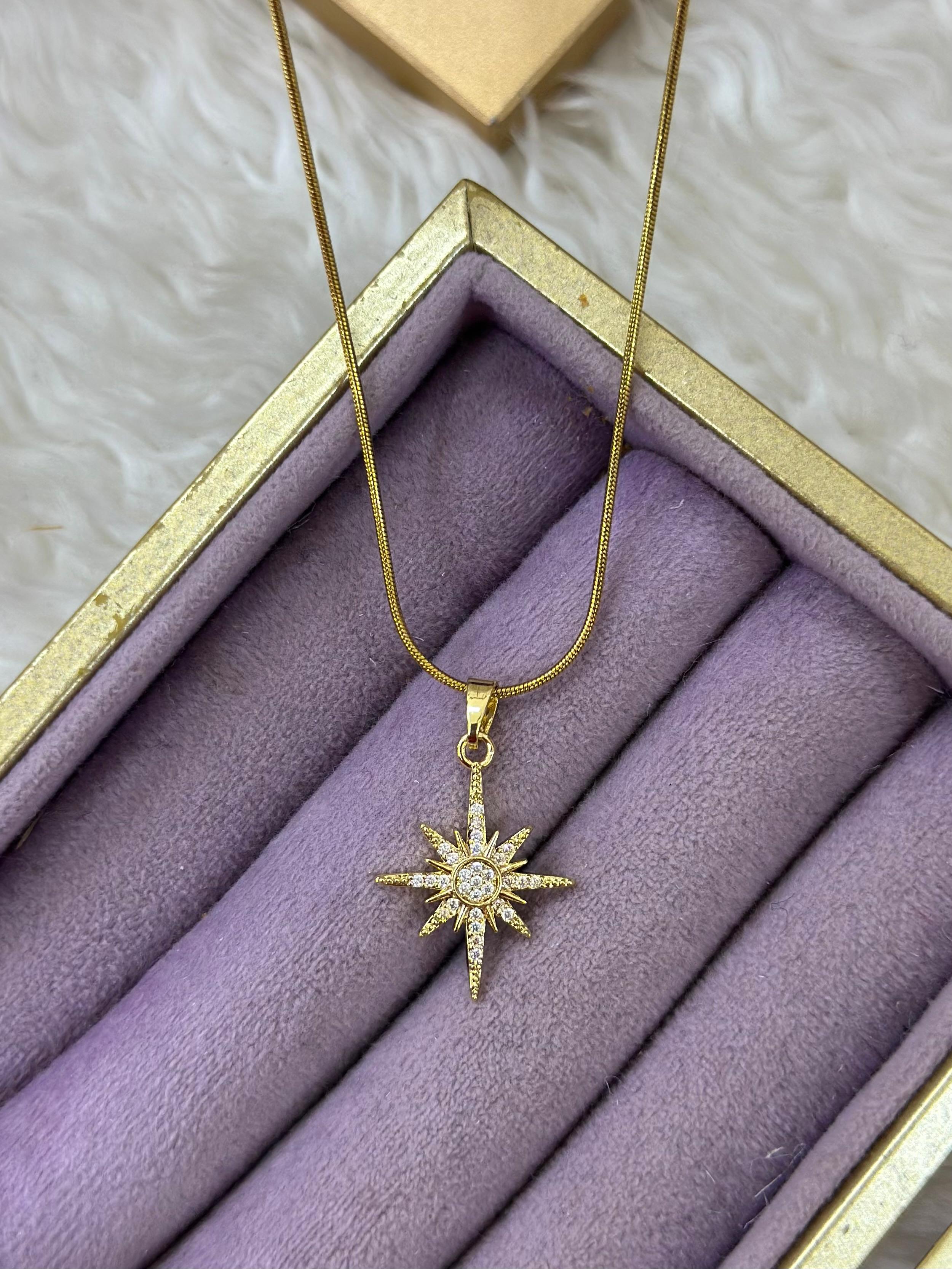 Kendi Pusulanı Tak! 🧭✨ Yolunu Aydınlat!