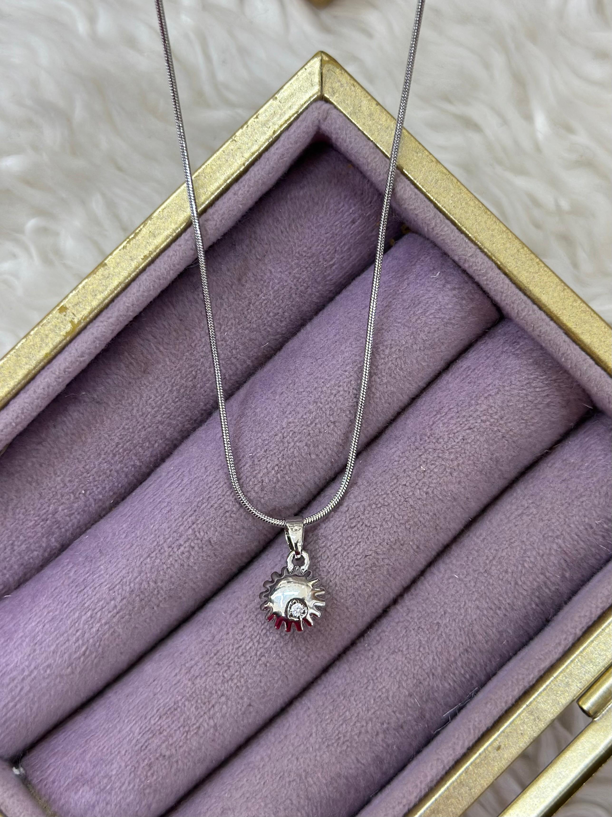 💖 Parlak Güneş Işığı Kolye