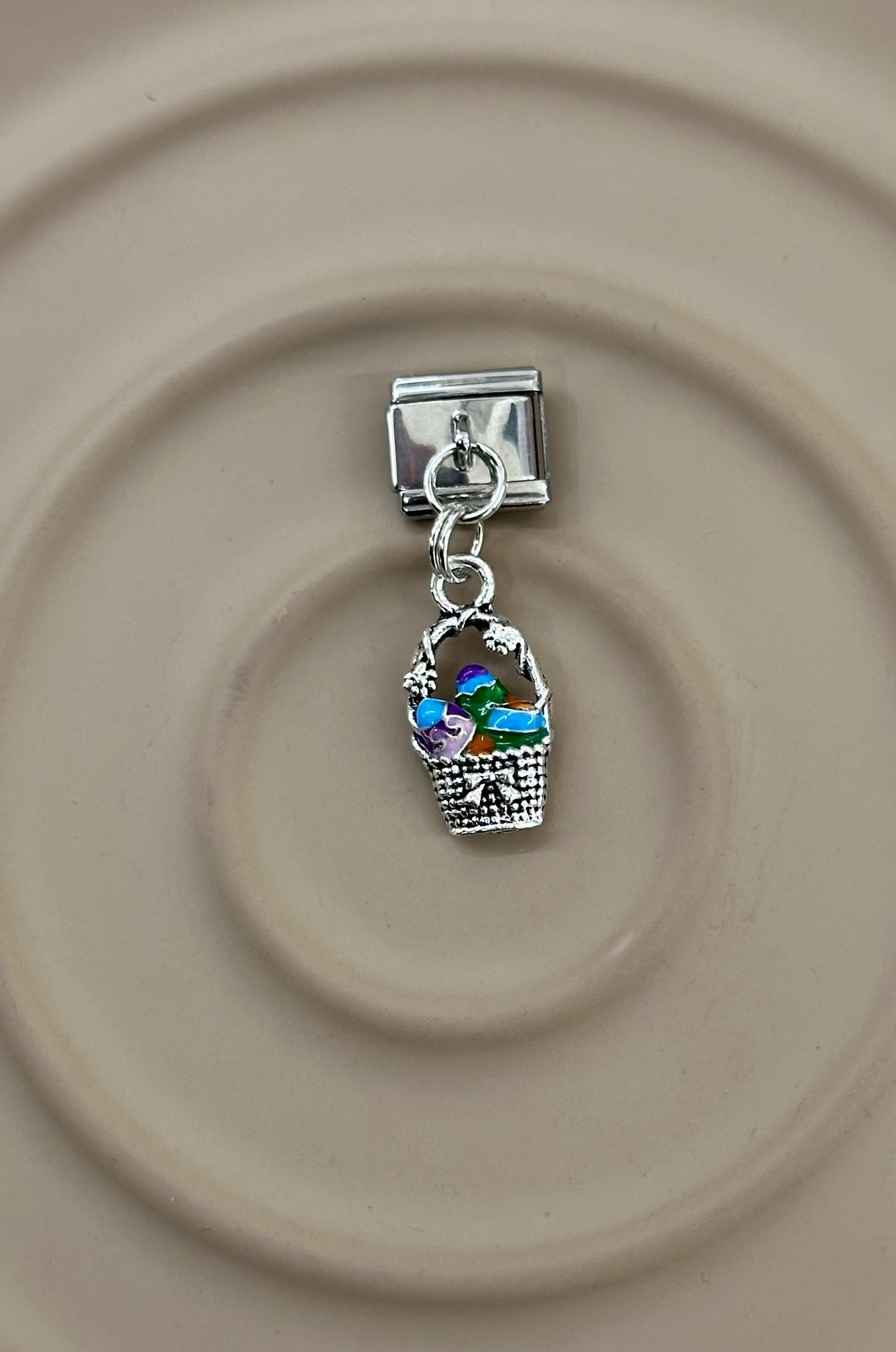 Nomination Charm