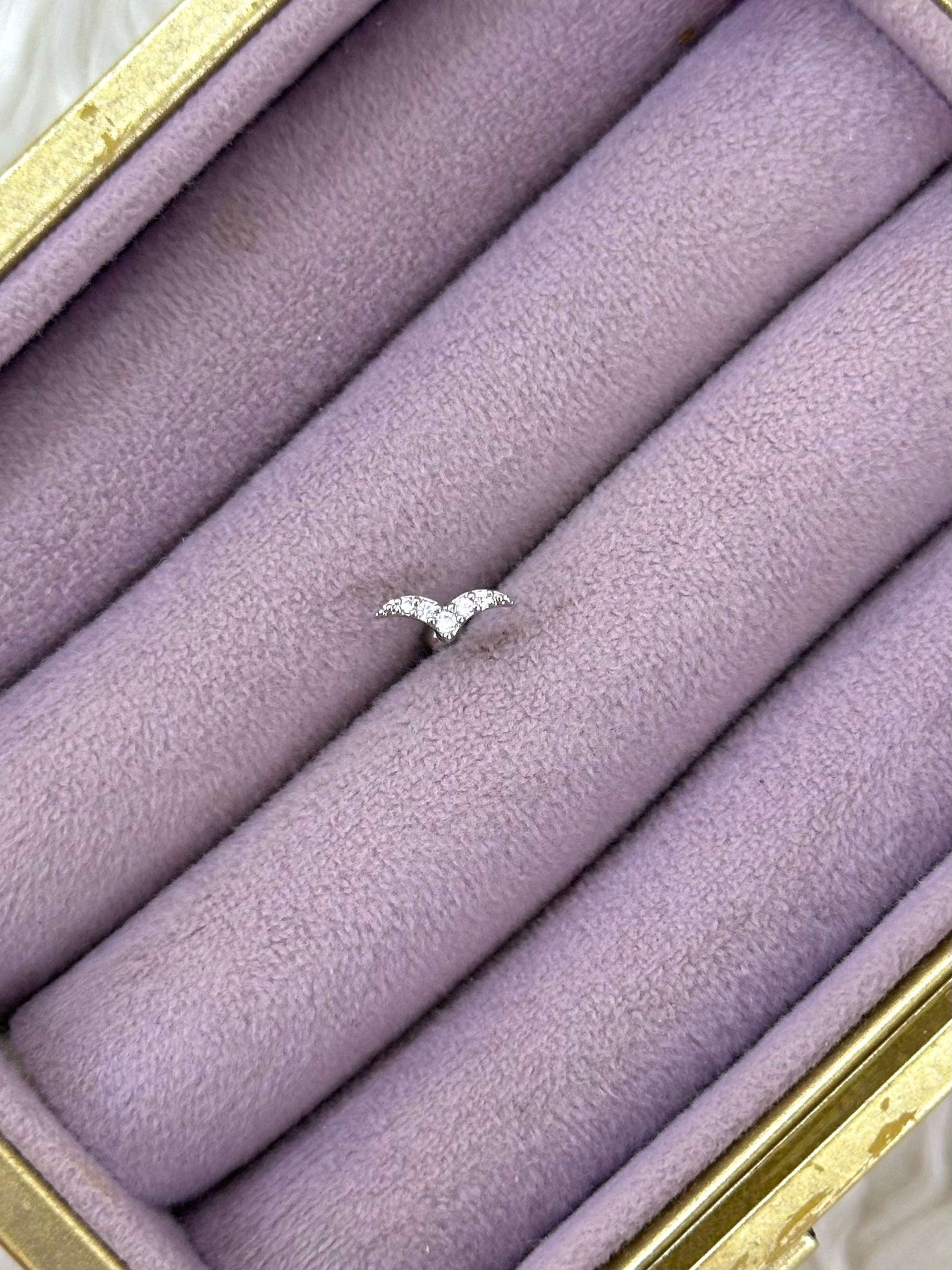 🕊️ Kanat Işıltısı Zirkon Taşlı Çelik Piercing ✨ 