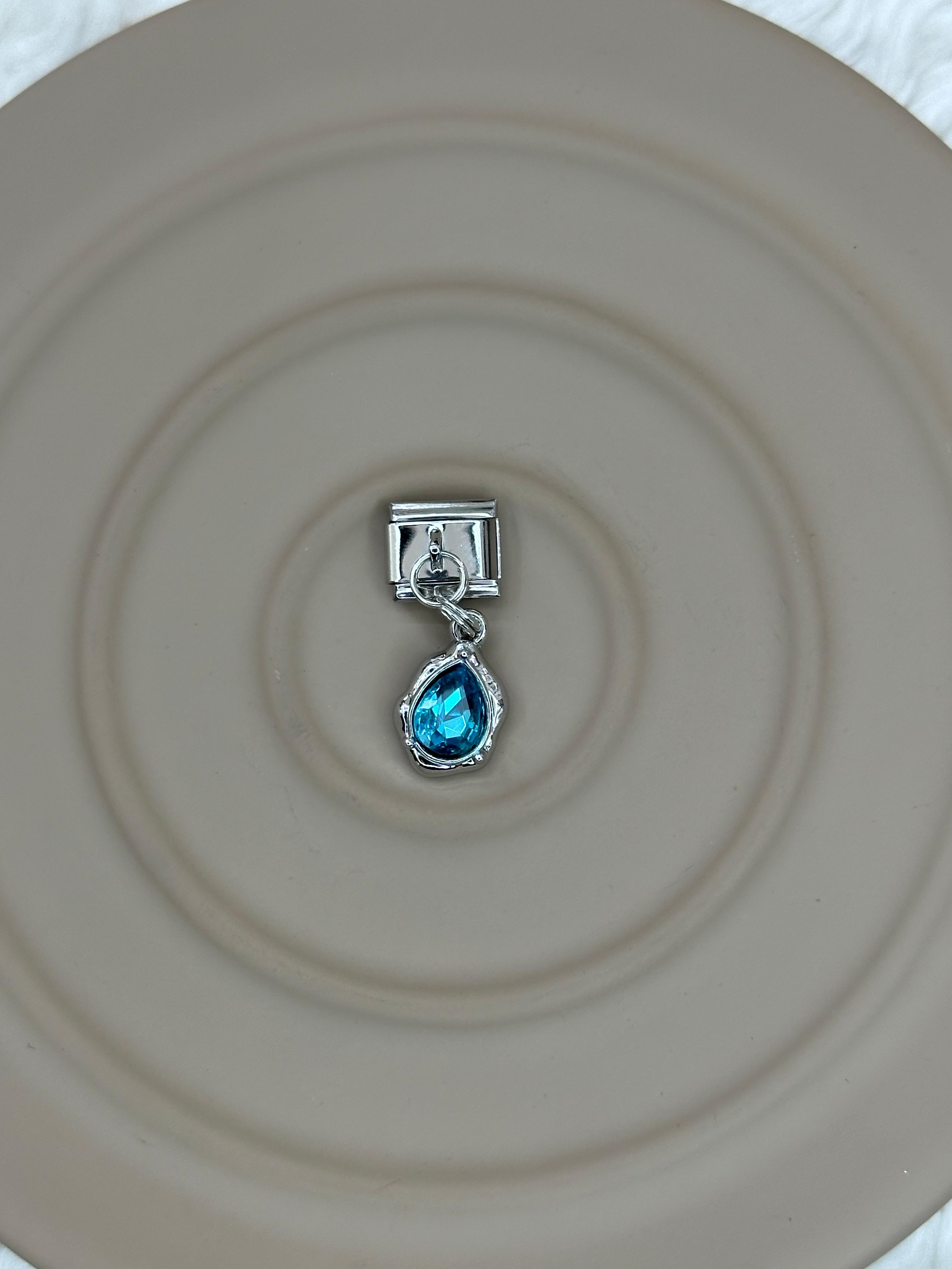 Nomination Charm