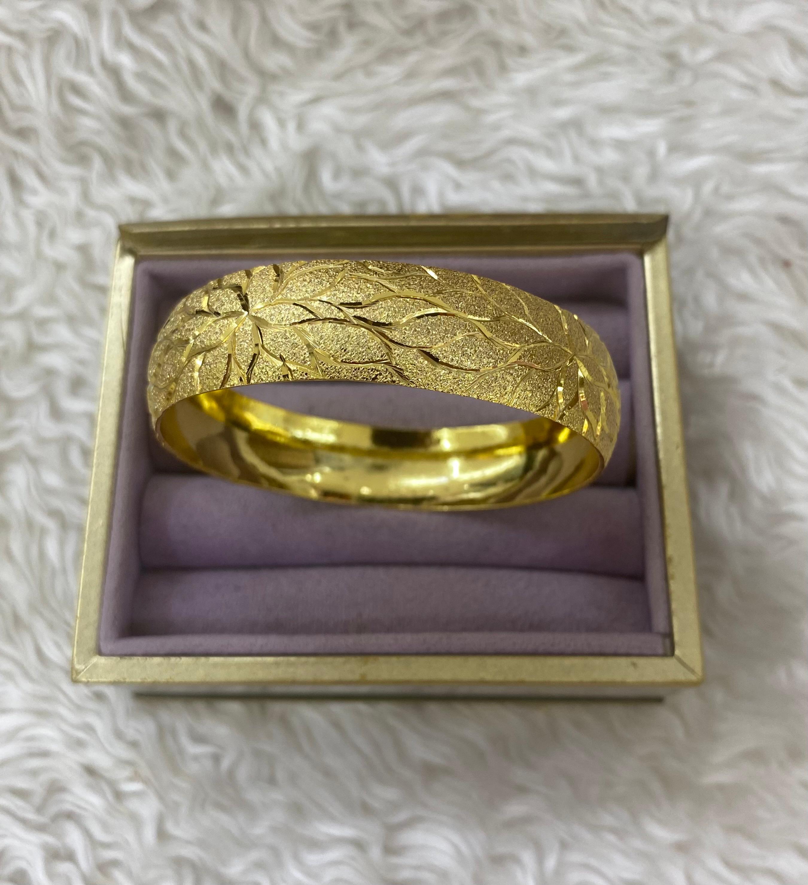 "Doğa Esintisi" Geniş Kumlu Yüzey Kelepçe Bilezik (60mm)