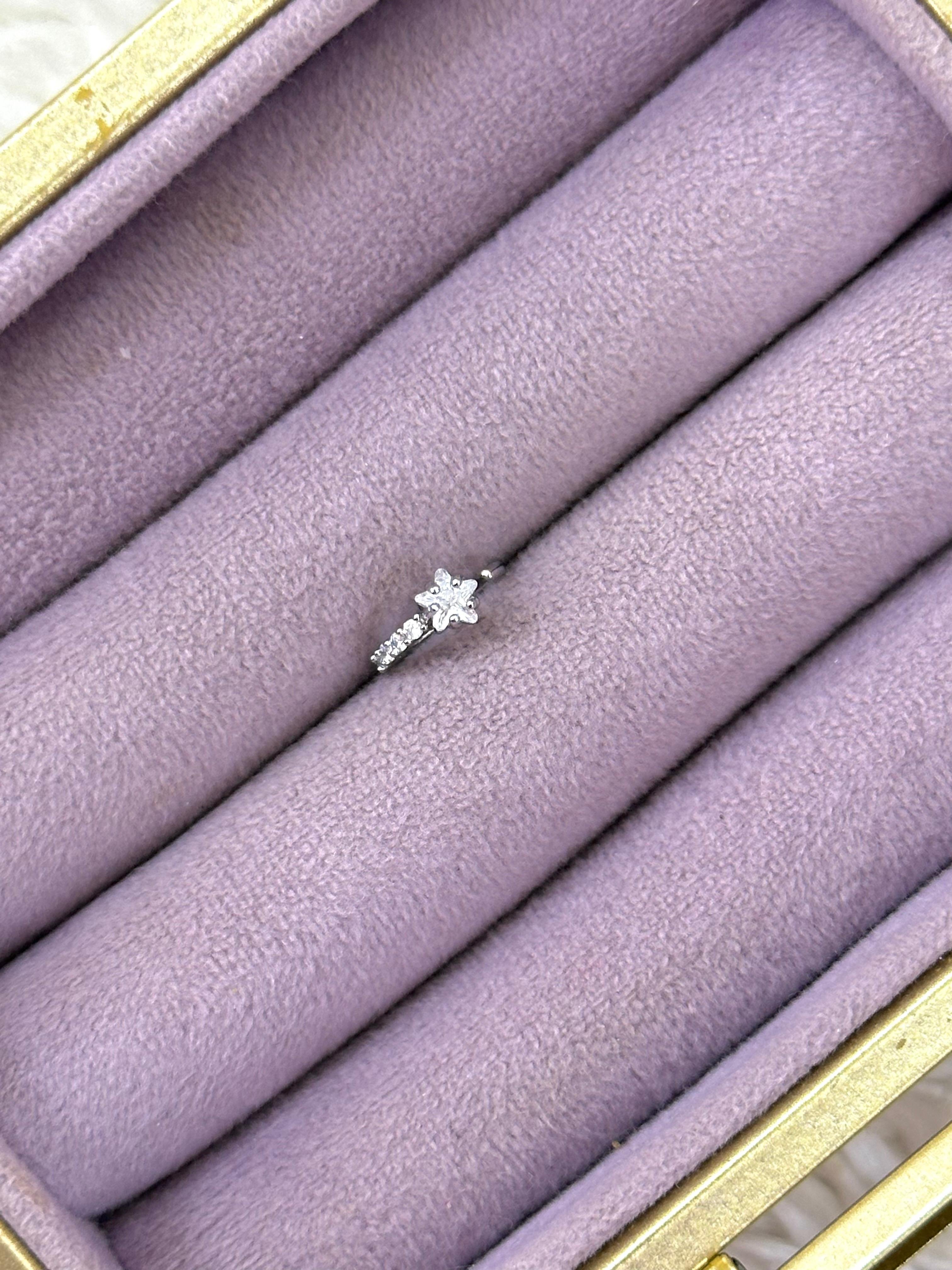 ❄️ Kartanesi Yol – Ear Climber Zirkon Piercing (Çelik)