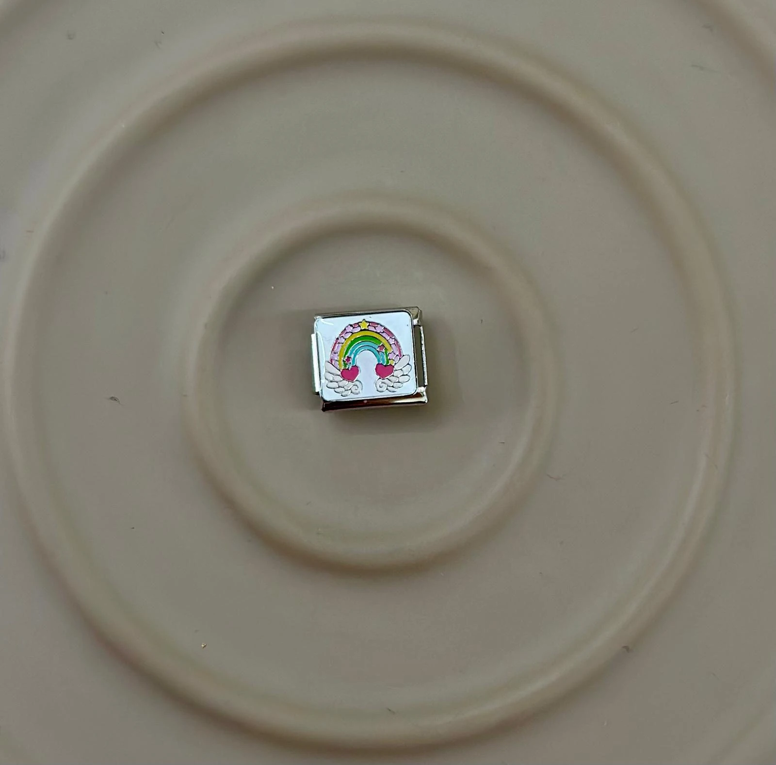  🌈 Nomination Charm: Kanatlı Gökkuşağı Umudu! ✨