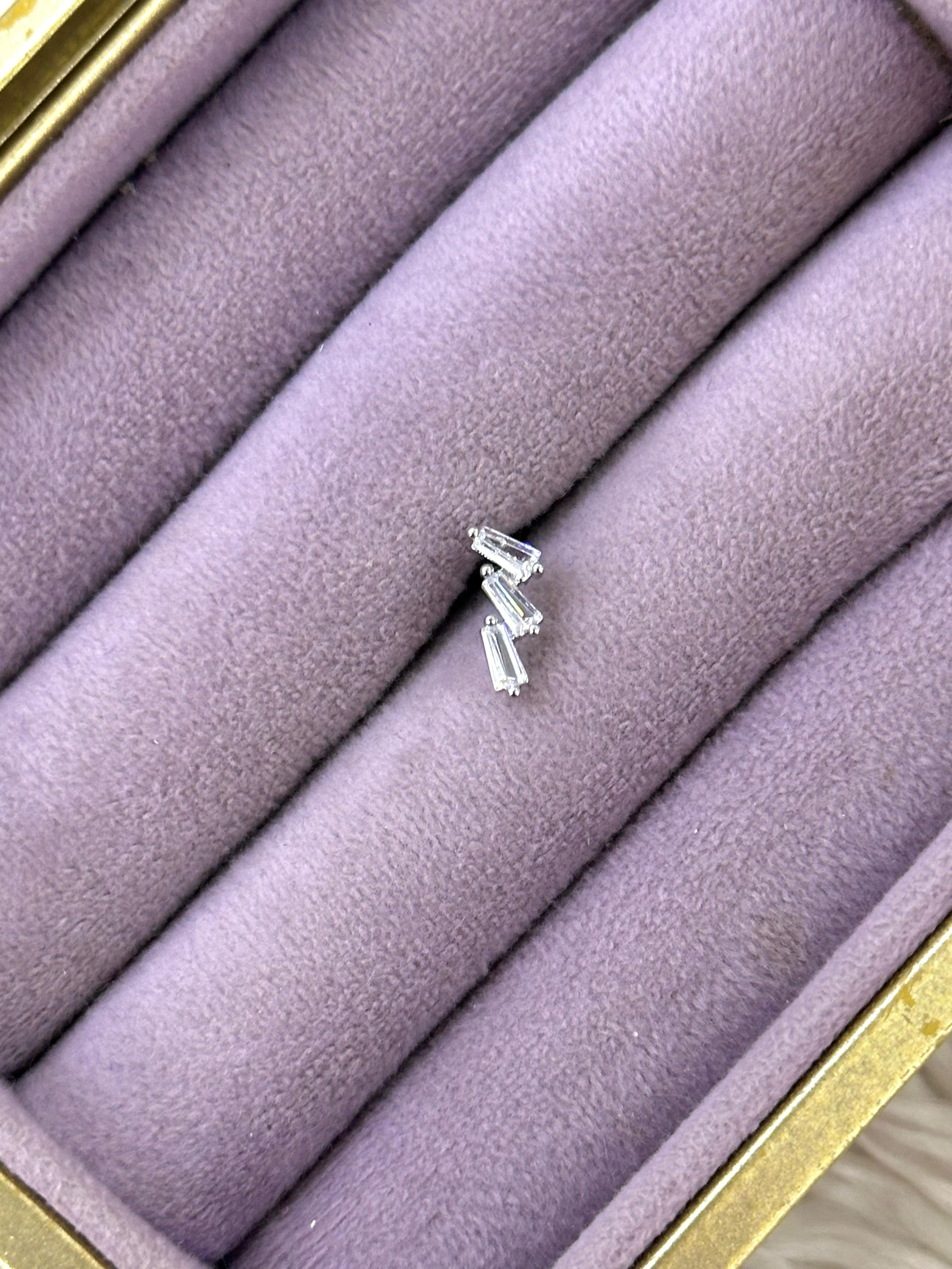 ✨ Baget Işık Çelik Piercing ✨