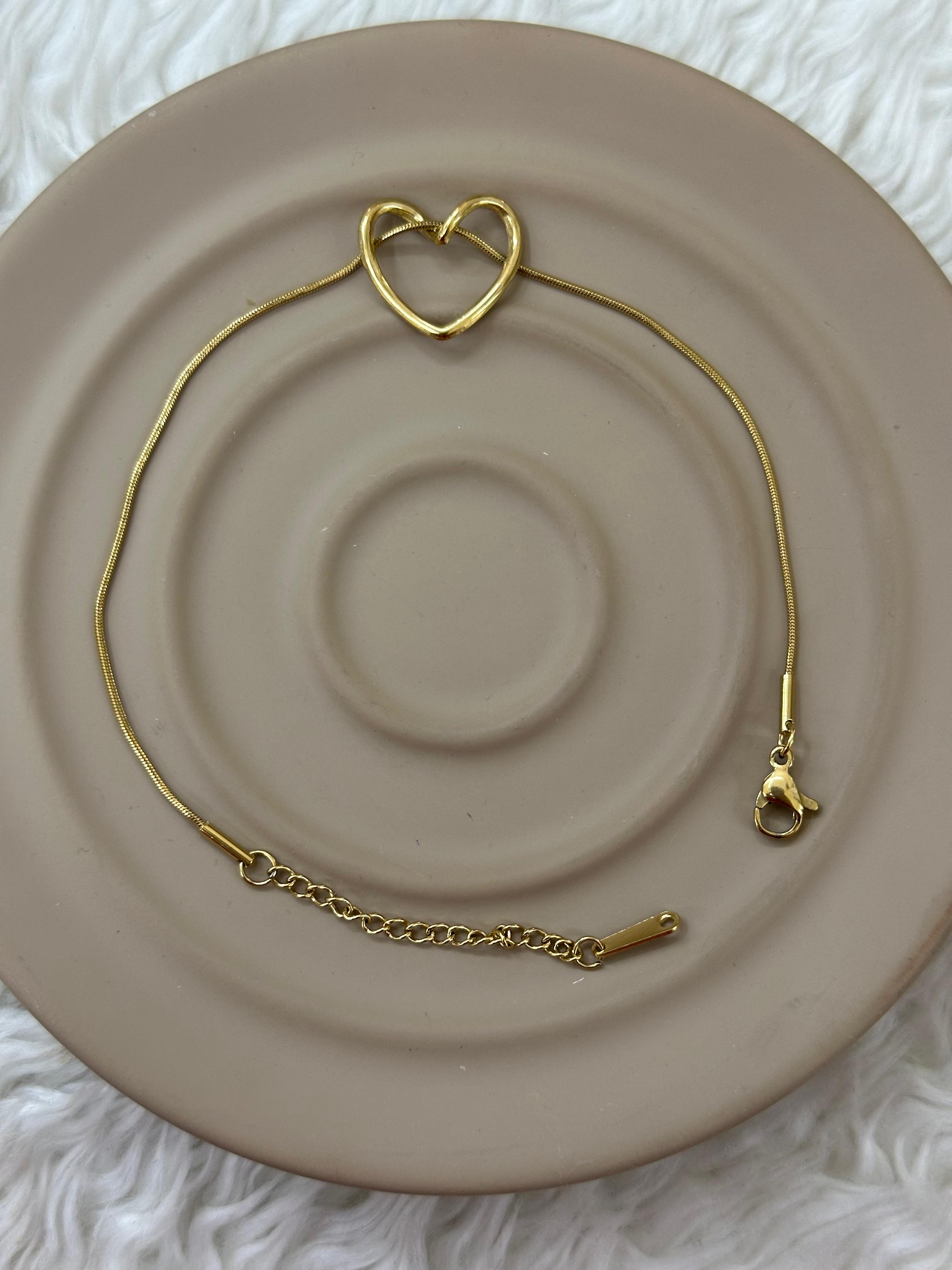 💖 Kalp Bileklik: Sevgi Dolu İfade, Zarif Dokunuş 💍