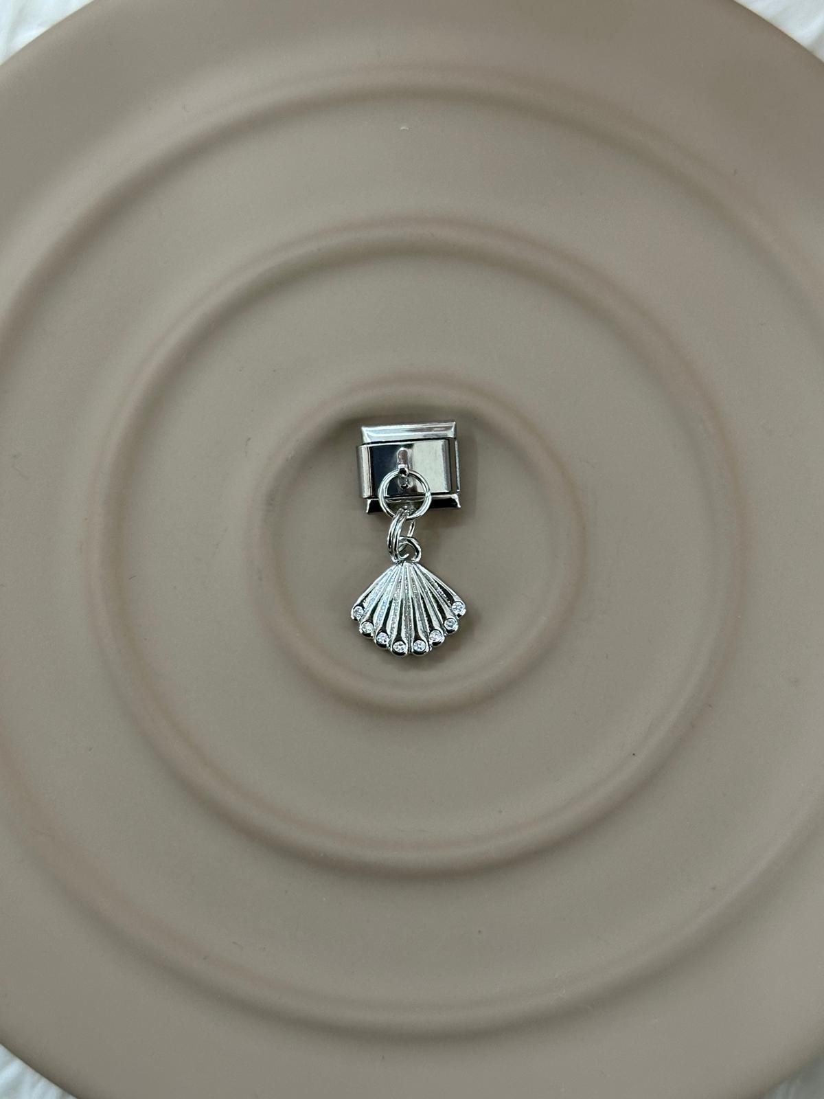 Nomination Charm