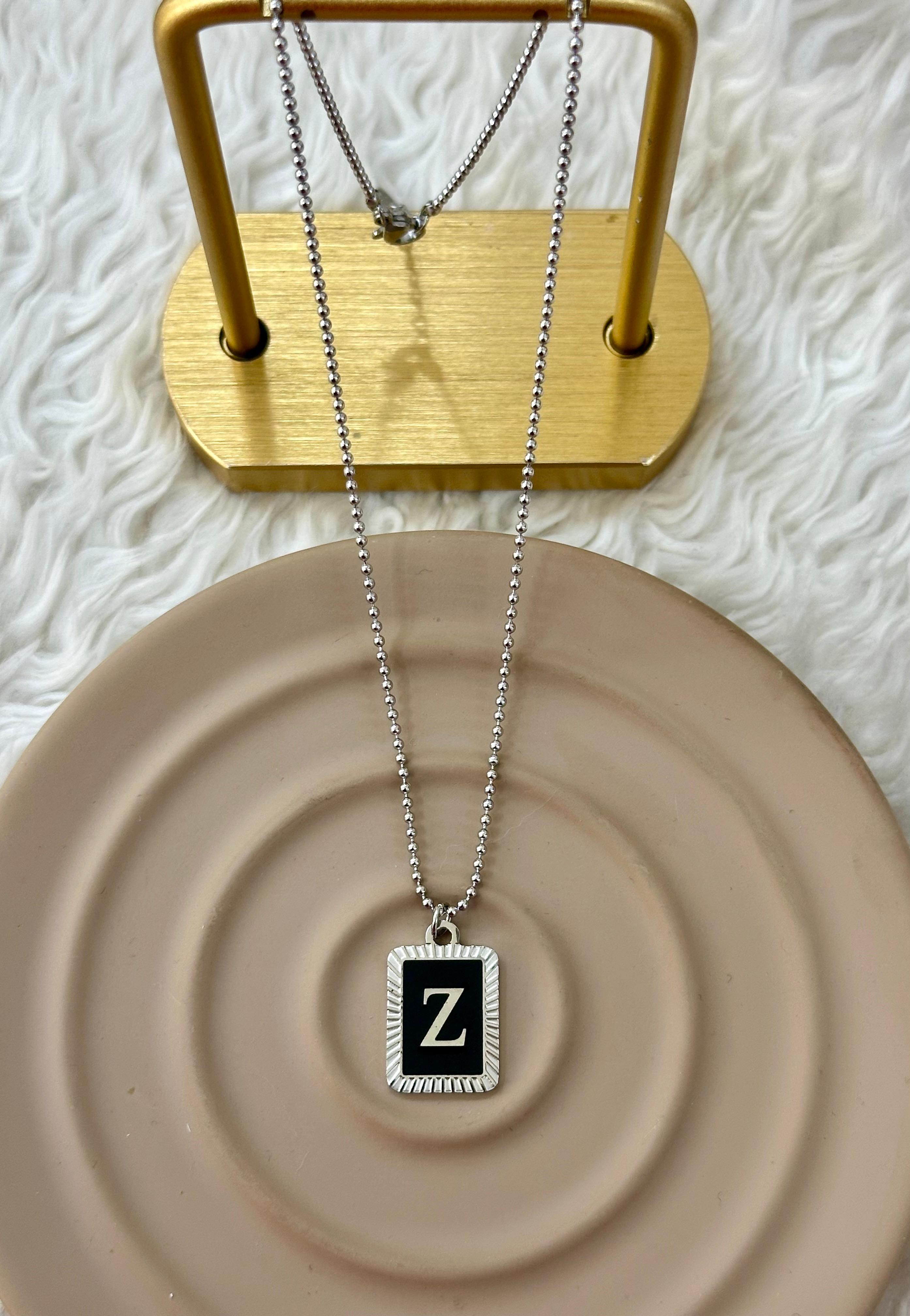 ✨ Z Harfli Silver Plaka Kolye 🖤🤍