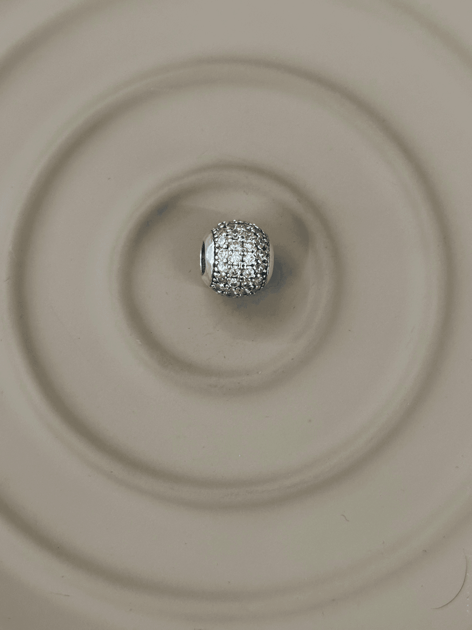 “Işıltılı Pave” Taşlı Spacer Charm