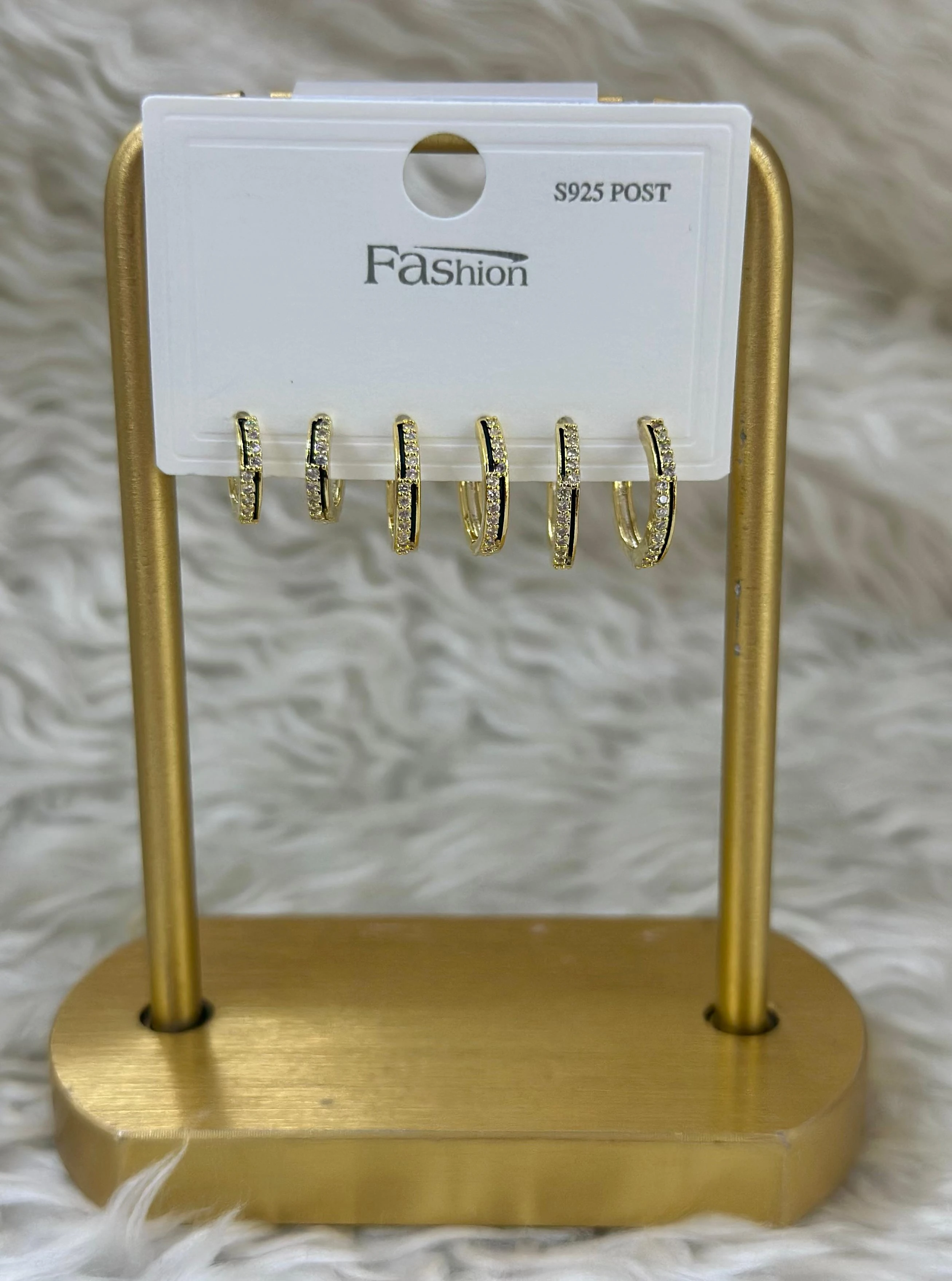 🖤 Gece Işıltısı Taşlı Küpe! 🌙