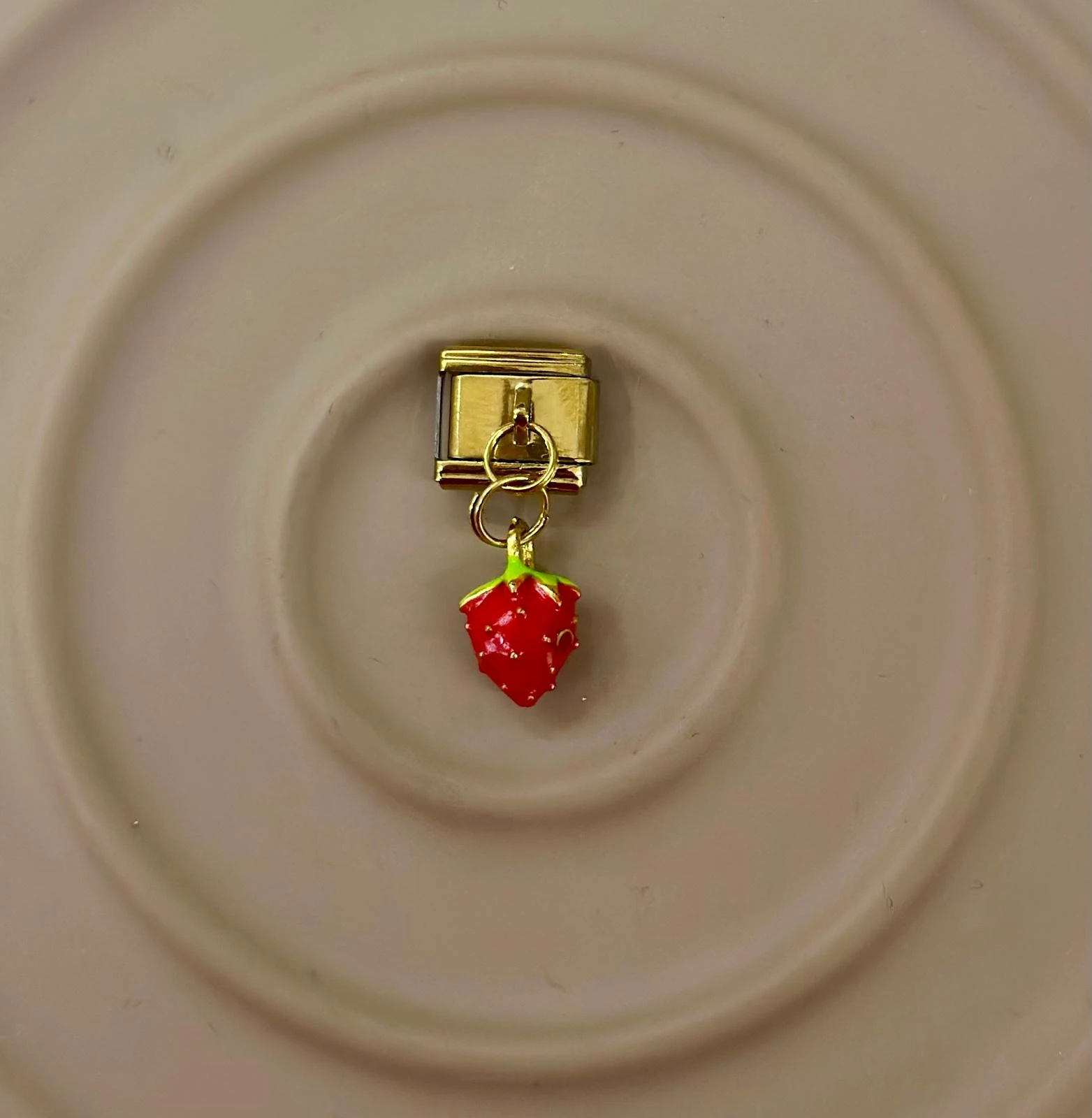 🍓 Tatlı ve Işıltılı Nomination Charm Karnavalı