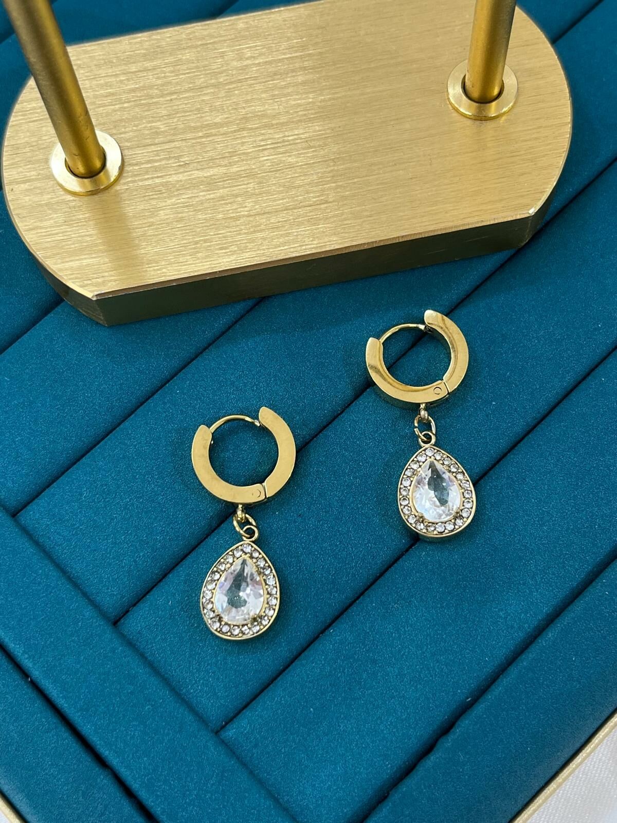 Çelik Gold Küpe