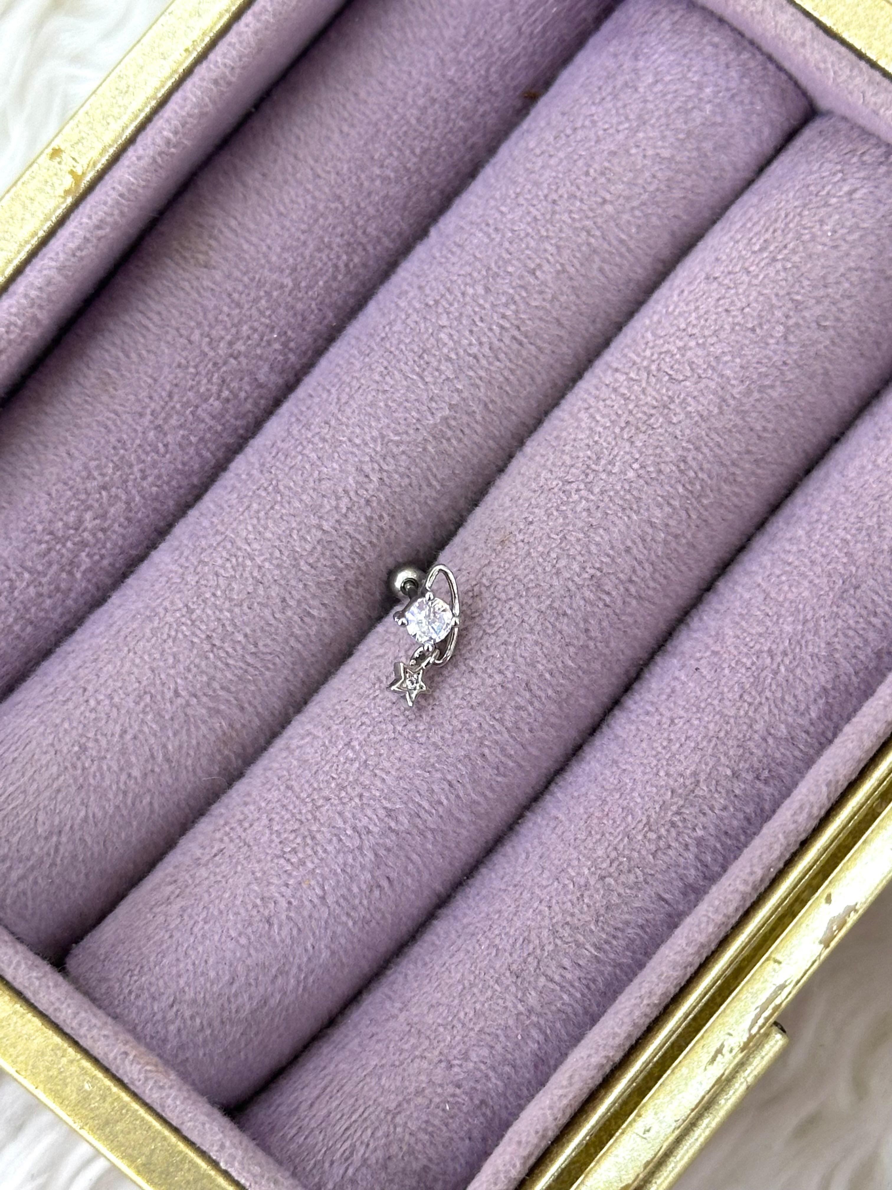 🪐 Galaksi Satürn – Yıldızlı Zirkon Piercing