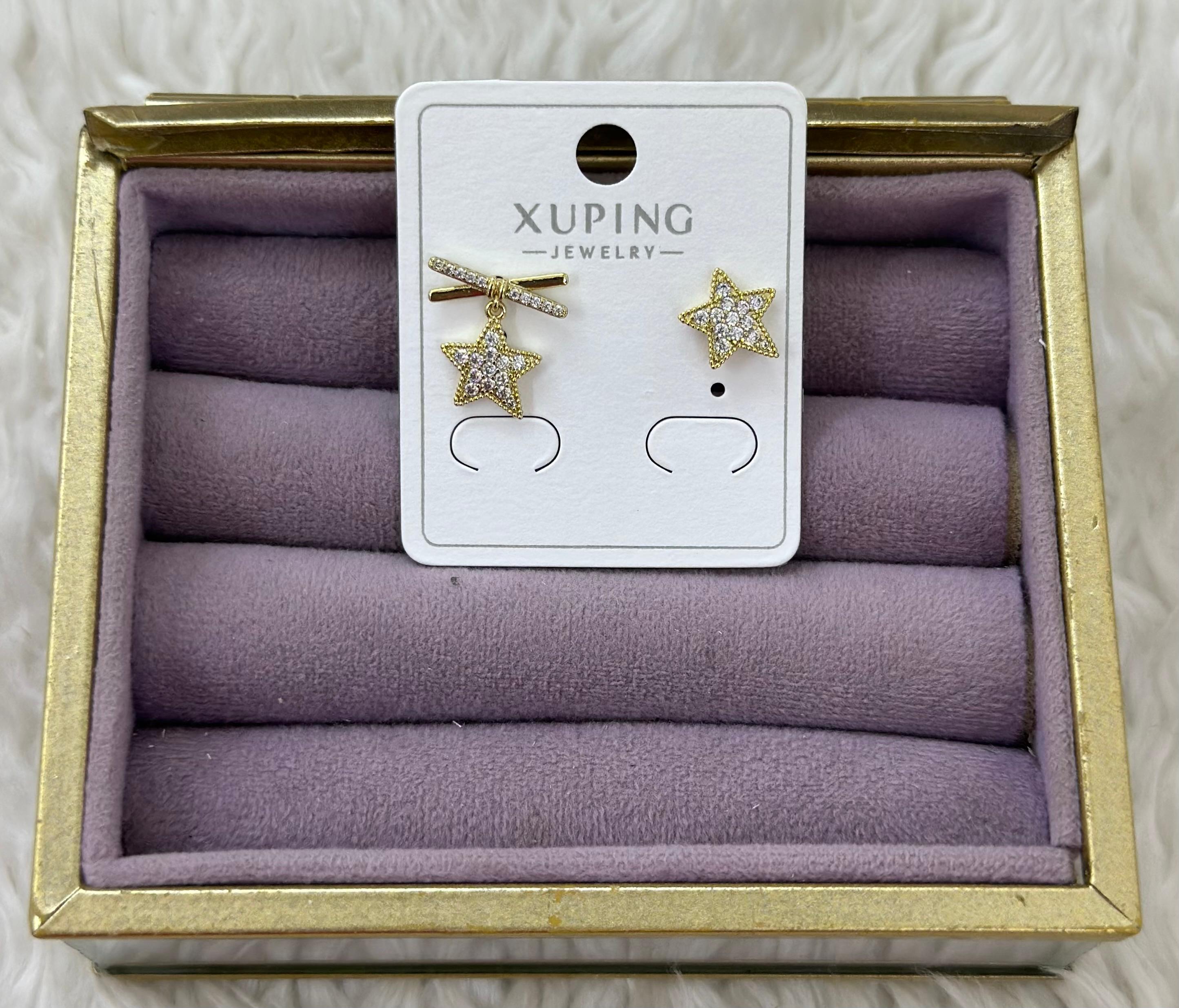 🌟 Asimetrik Yıldız Işıltısı: Xuping Küpe Seti ✨
