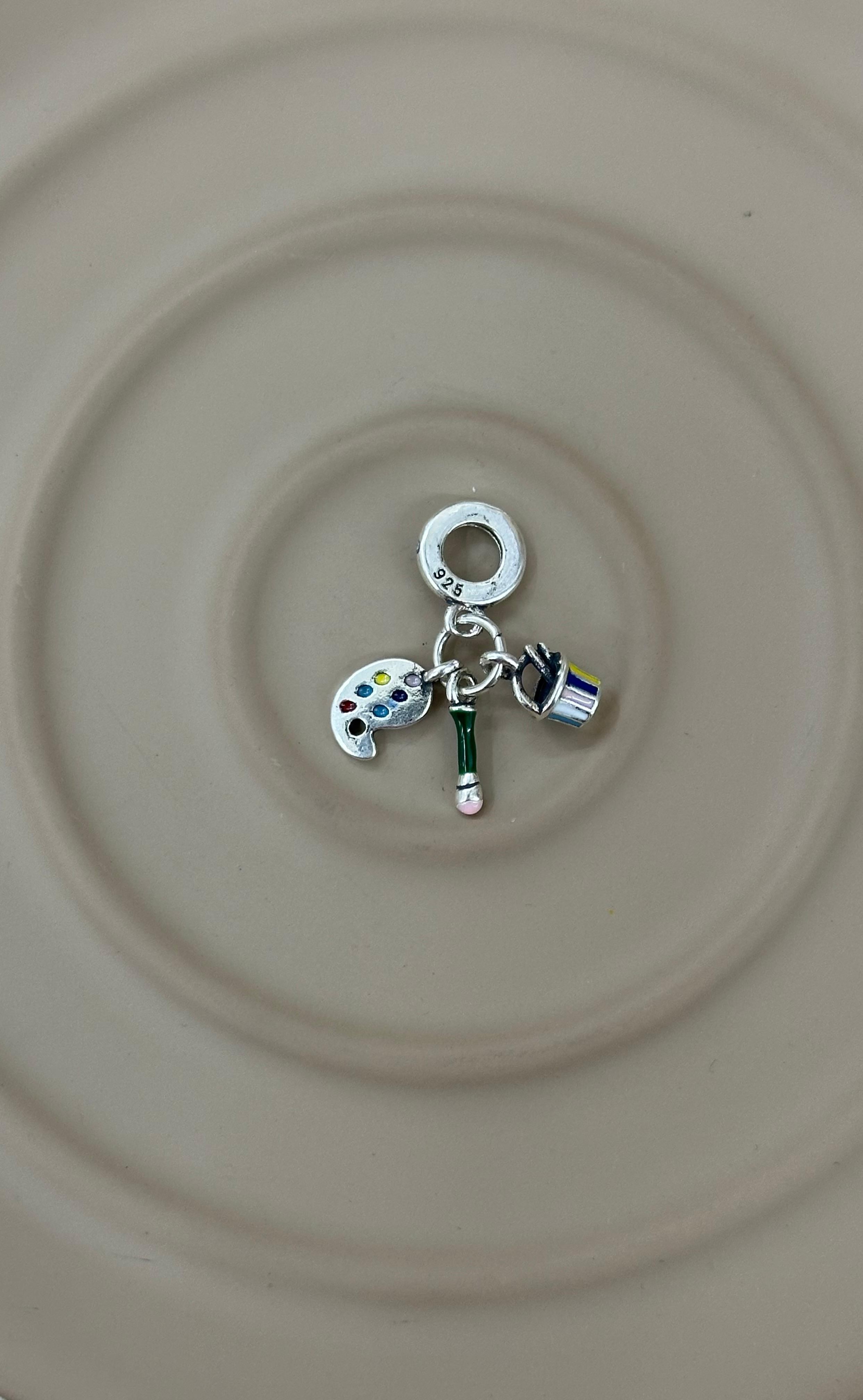 “Renkli İlham” Sanatçı Seti Charm