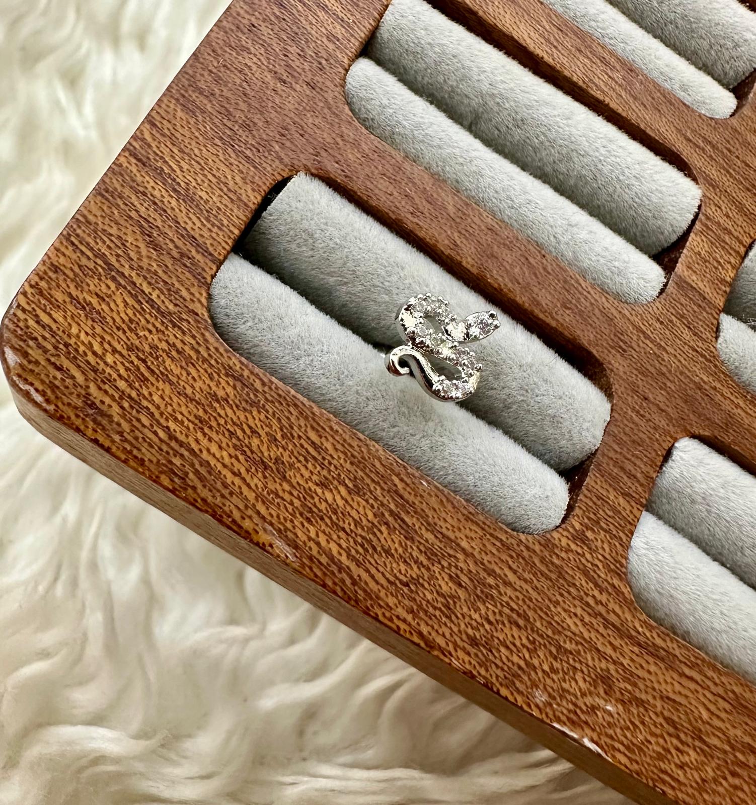 💖 Athena'nın Dokunuşu: Yılan Zarafeti 💖