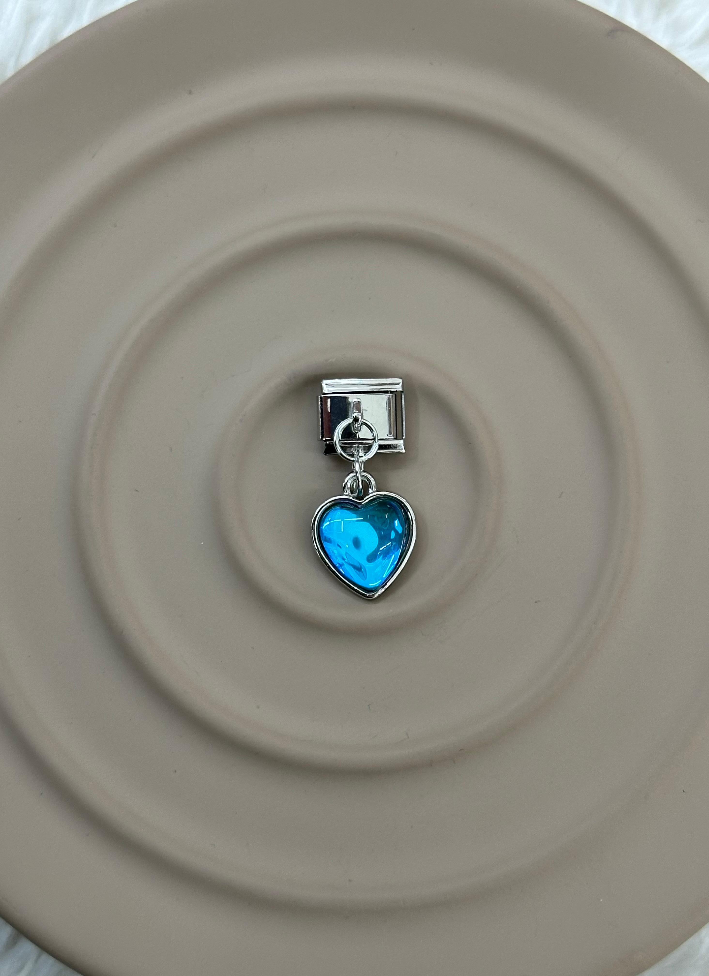 Nomination Charm