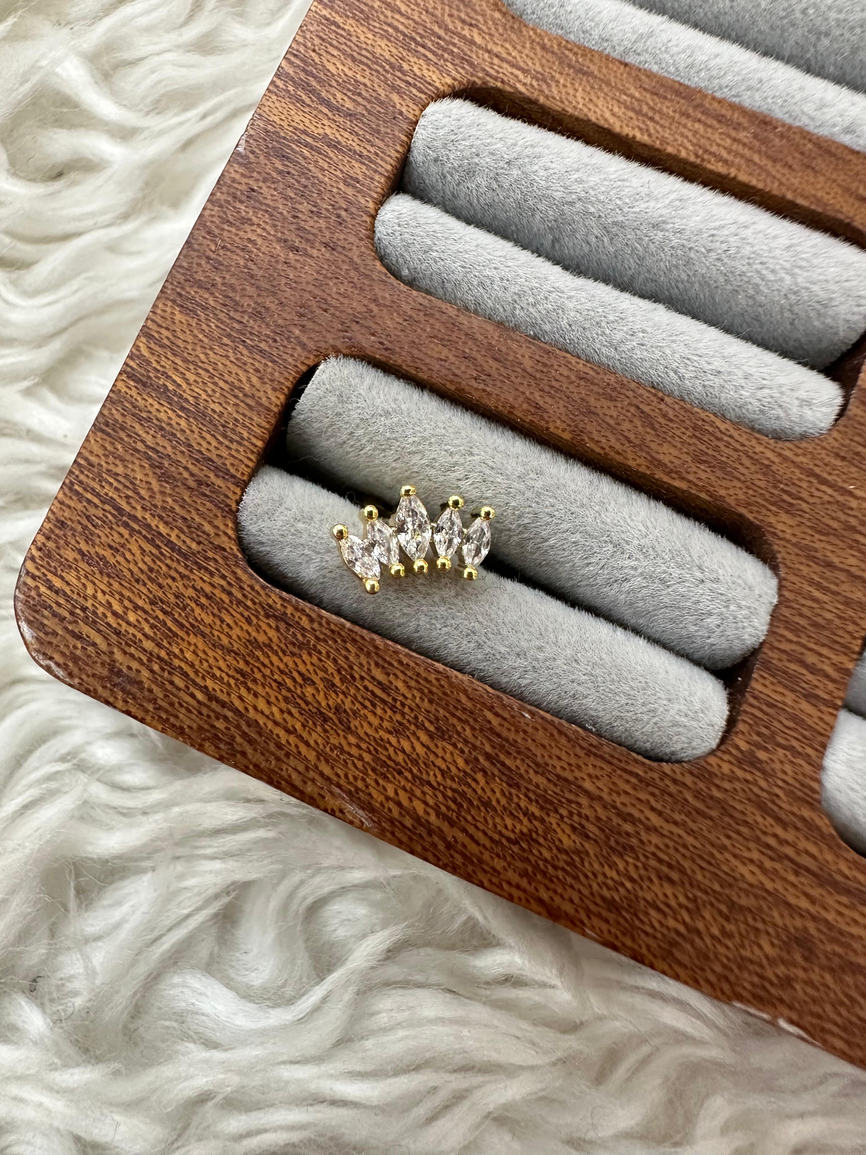 🖐️💎🌟 BEŞ DUYUYA HİTAP EDEN: BEŞ TAŞ PIERCING