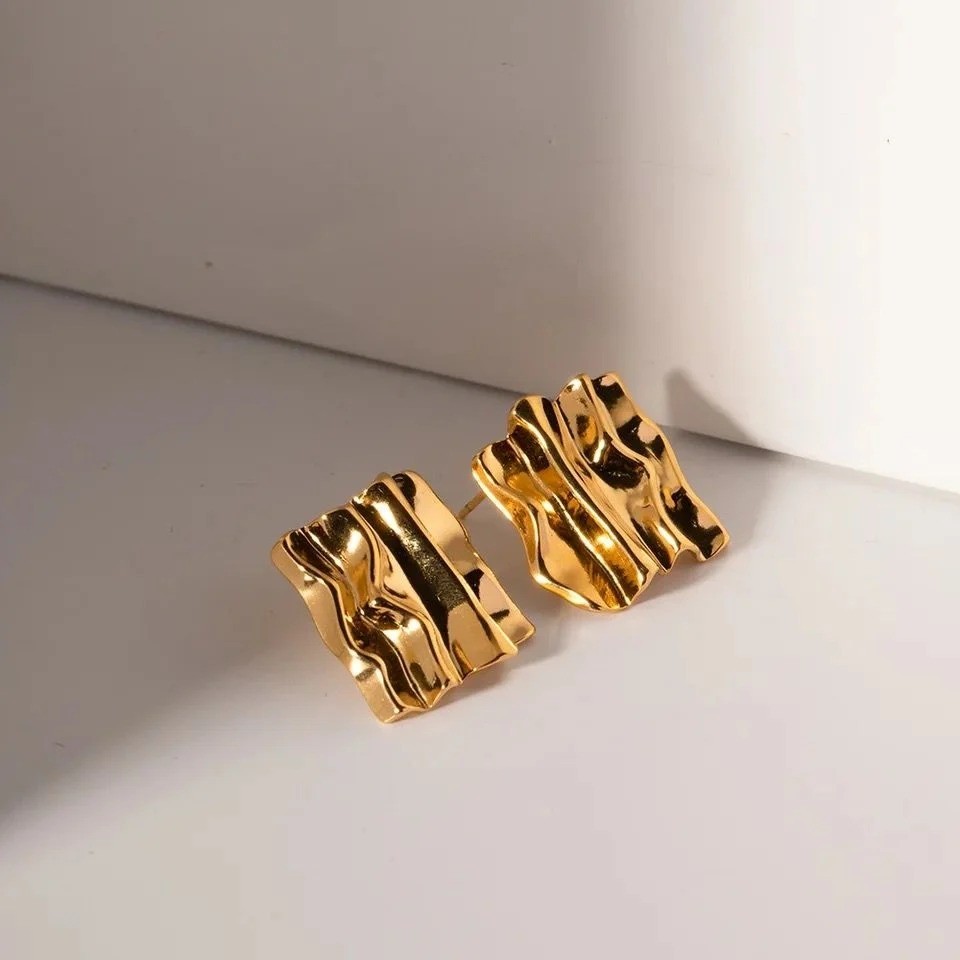 Çelik Gold Küpe