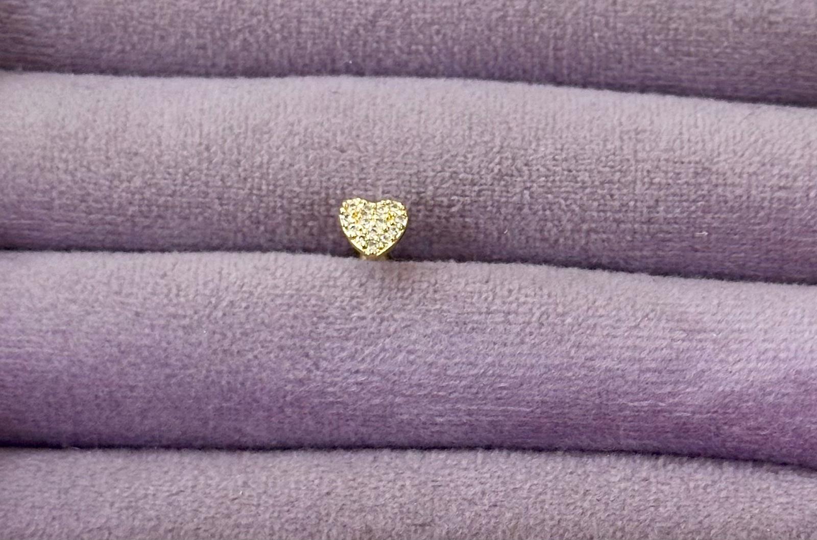 💖 Altın Tonlu Mini Kalp Piercing