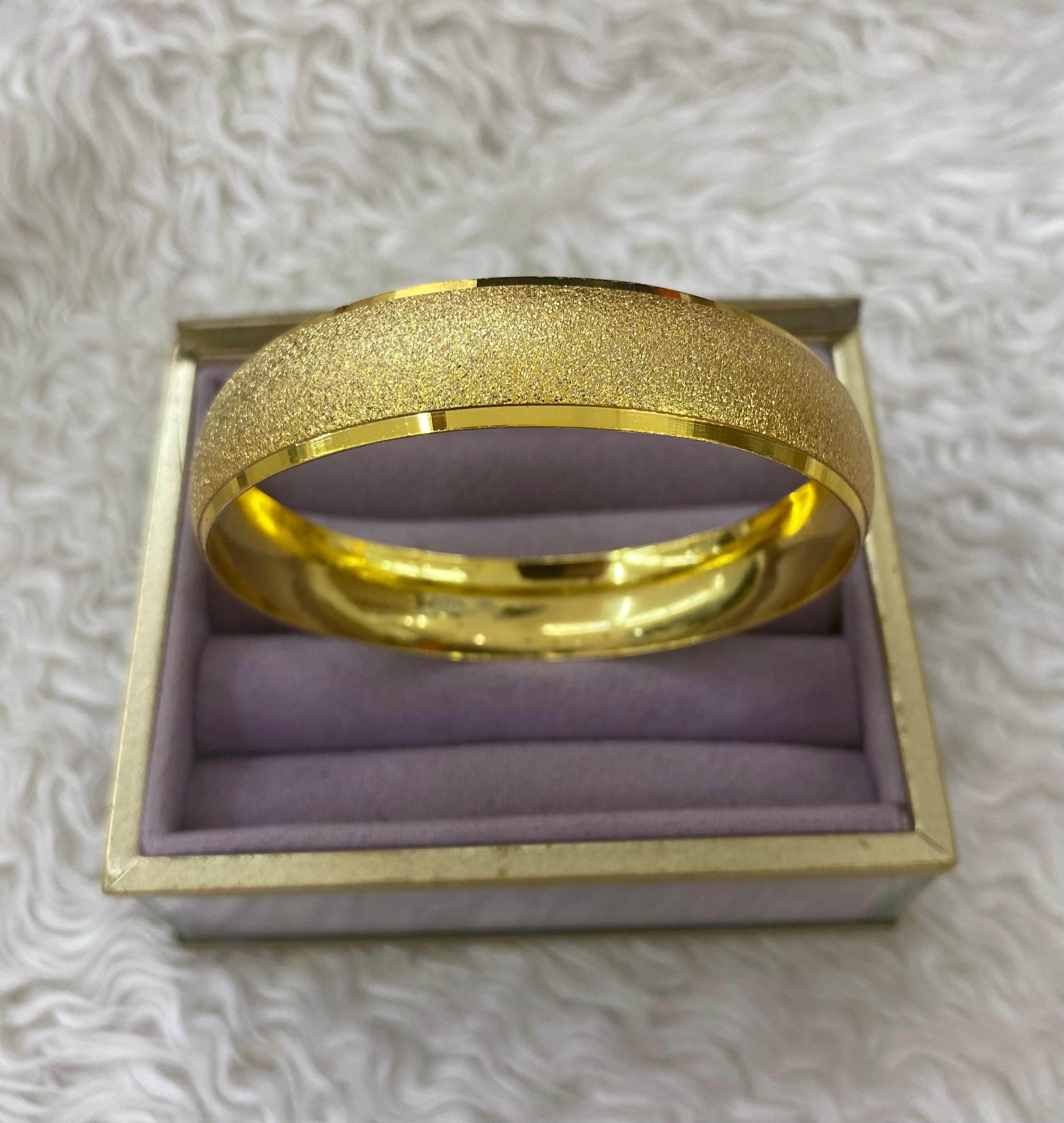  "Zenit" Geniş Kumlu Yüzey Kelepçe Bilezik (65mm)