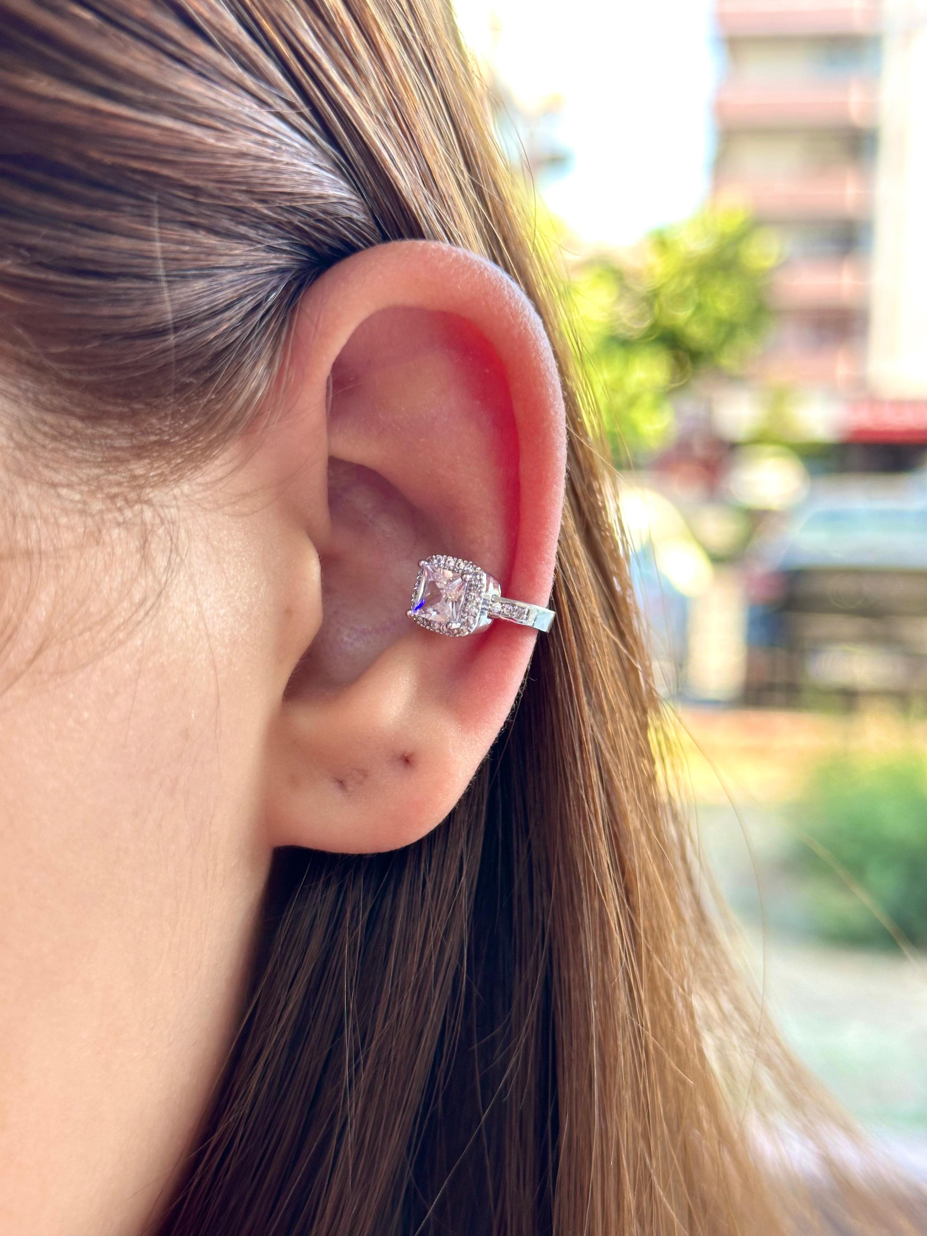 Çelik Damla Taş Halo Ear Cuff Kıkırdak Küpe – Silver