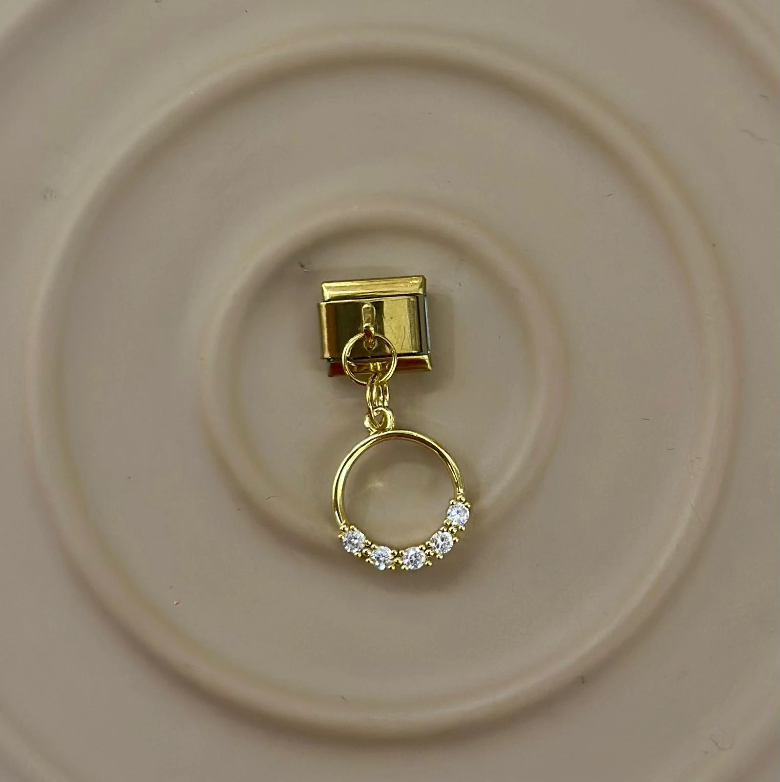 🌙 Nomination Charm: Altın Halka ve Yıldız Işıltısı! 🌟