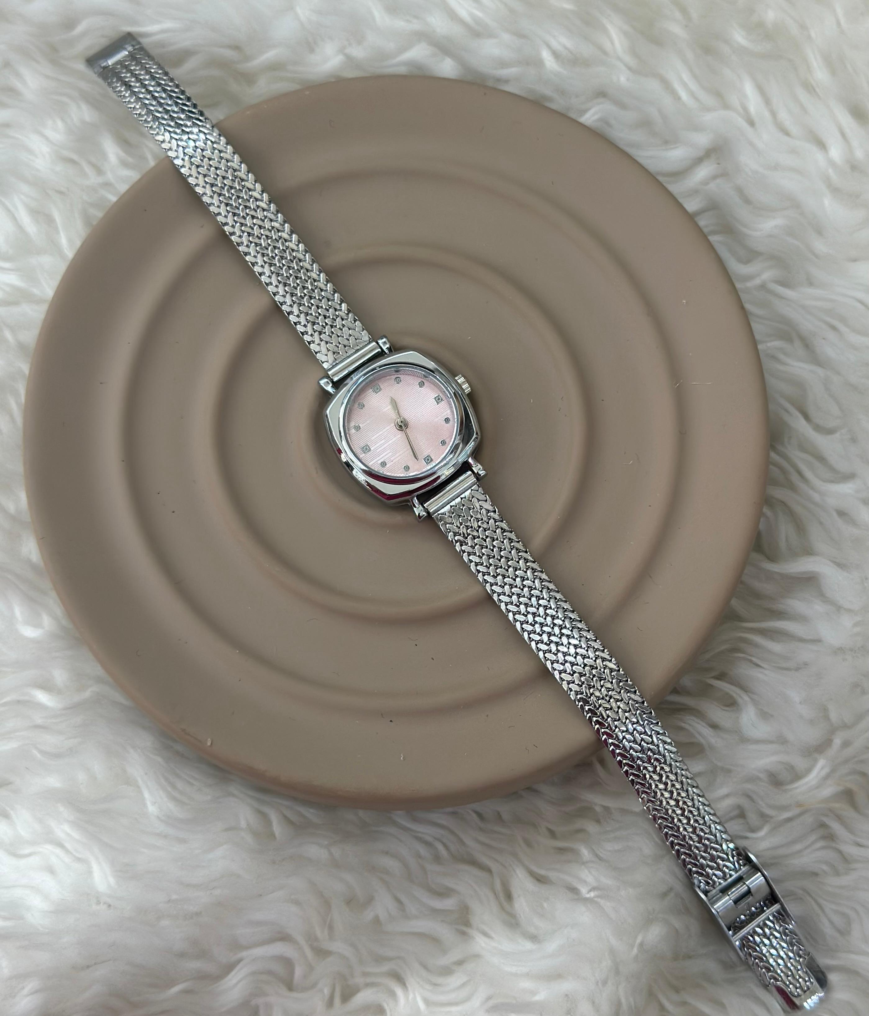  Minik Sekizgen Kadranlı Hasır Saat 🎀