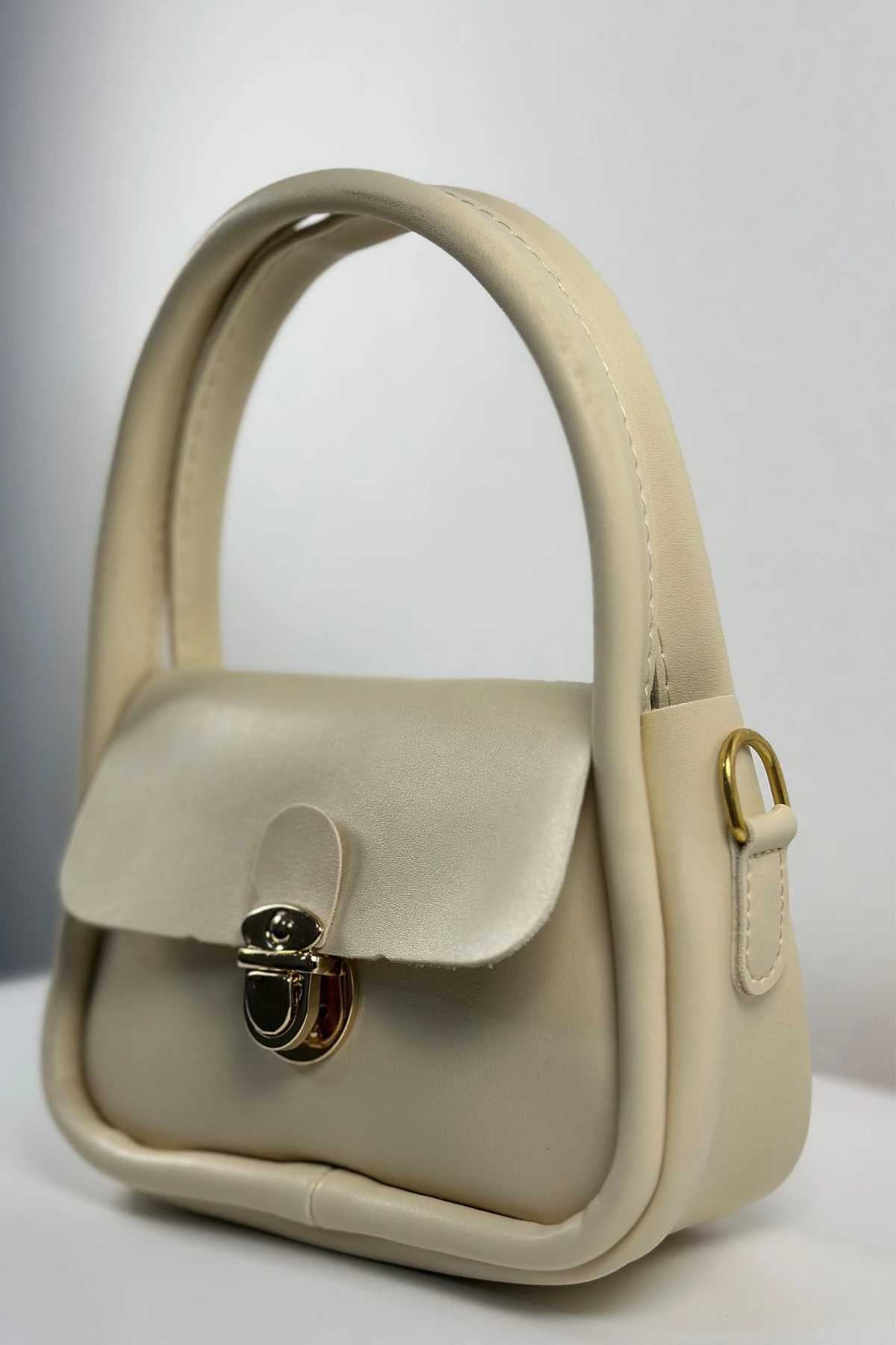 Saphira Arcana Kilit Detaylı El ve Omuz Çantası