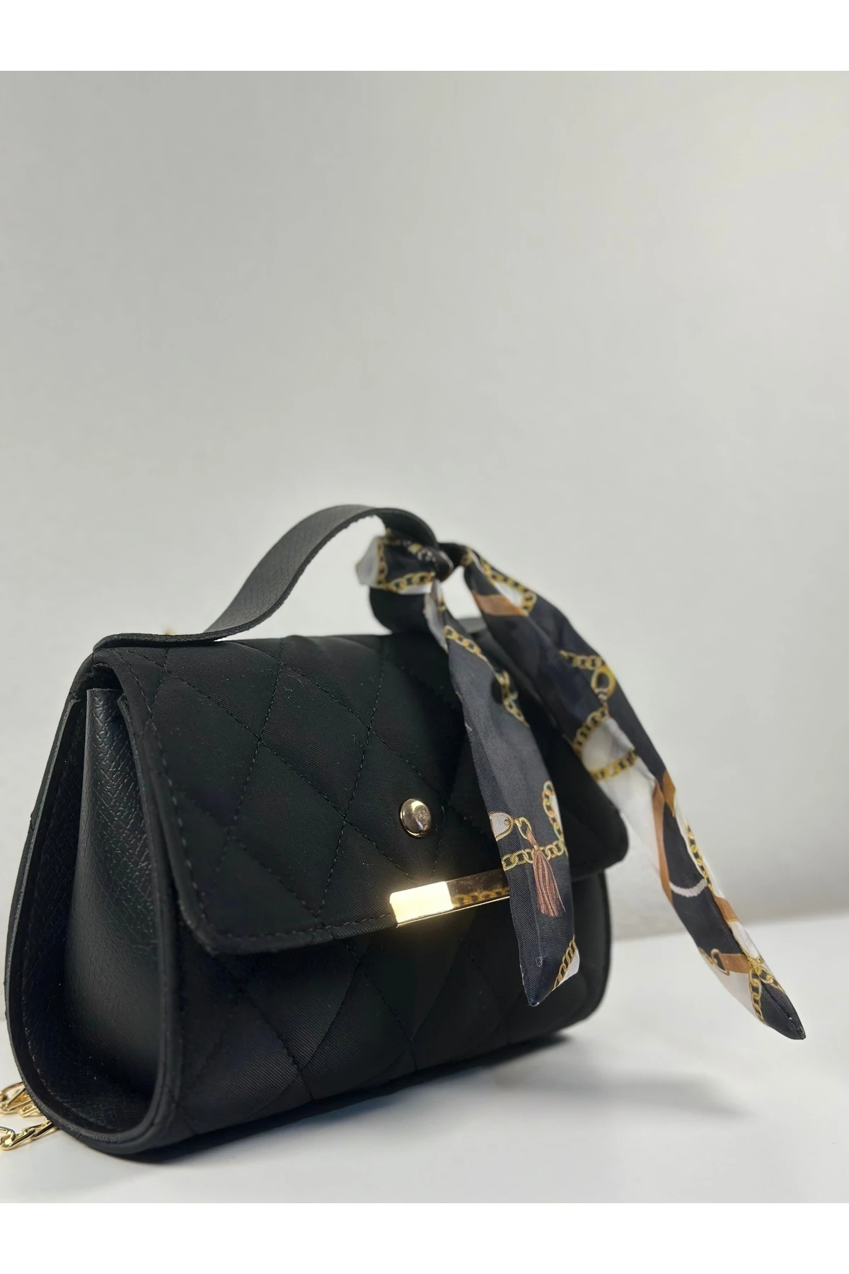 Celestia Milano Siyah Fular Detaylı Zincir Askılı Süet Kadın El Kol ve Omuz Çantası