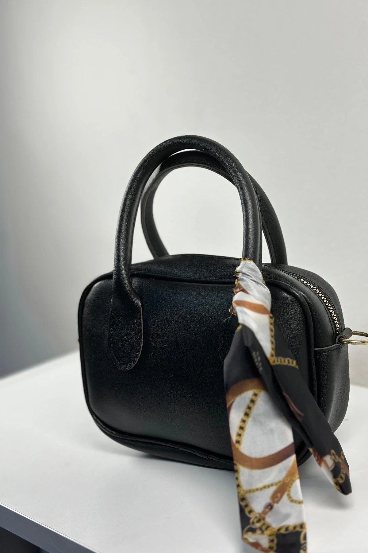 Nivelle Velour Siyah Flularlı Fermuarlı El ve Omuz Çantası