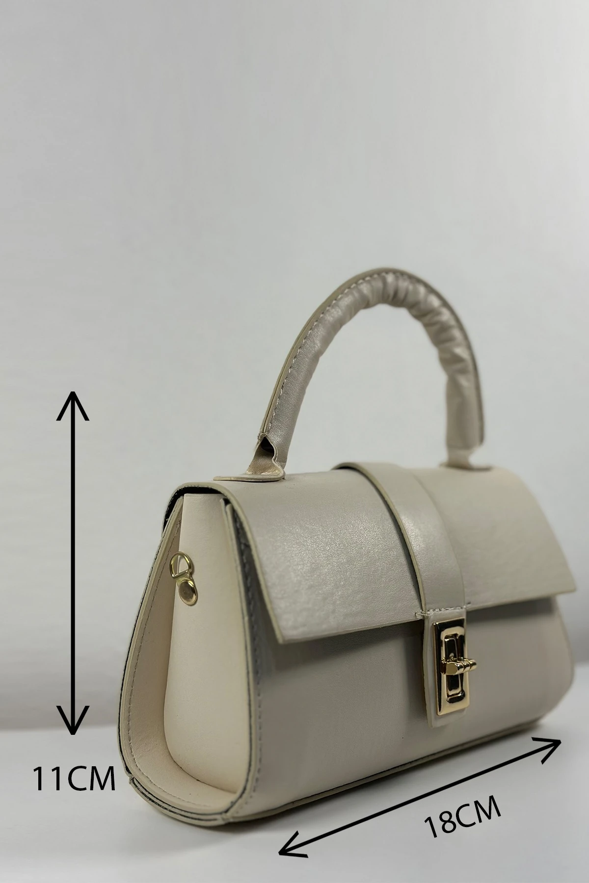 Solencia D'Oro Krem Kilit Detaylı Kadın El Kol ve Omuz Çantası