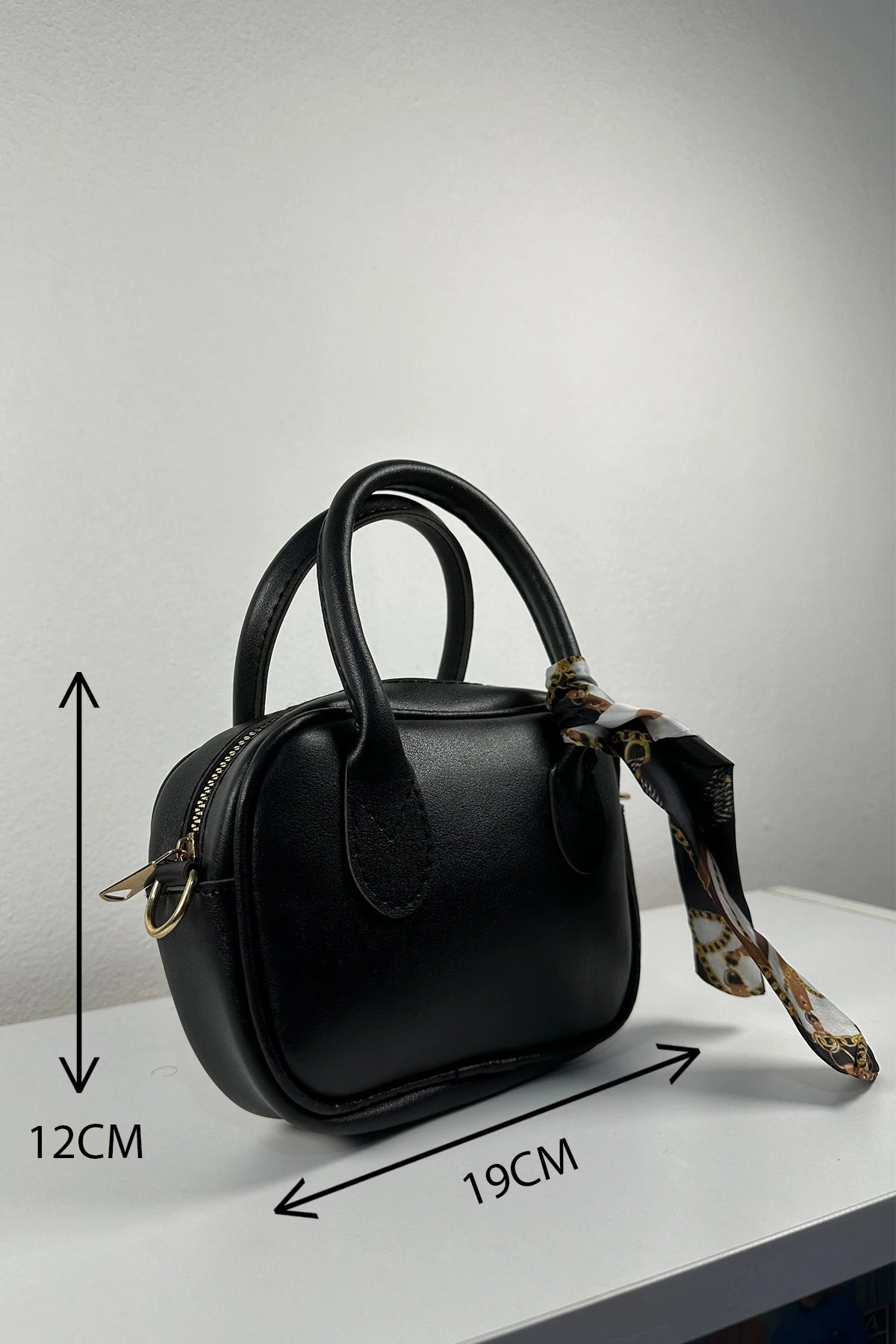 Nivelle Velour Siyah Flularlı Fermuarlı El ve Omuz Çantası