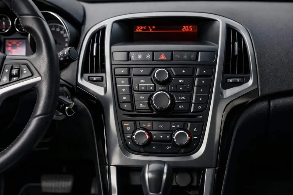 Opel Astra Düğme Anlamları