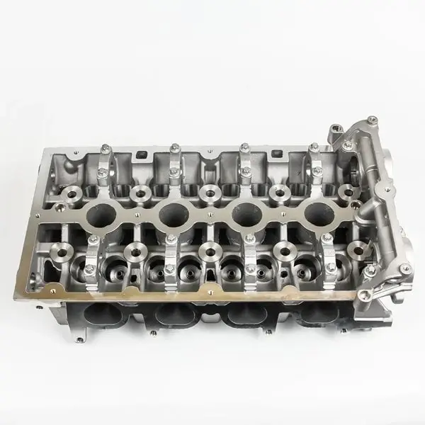 opel-insignia-a16let-16-turbo-silindir-kapagi-dolu-gm-marka