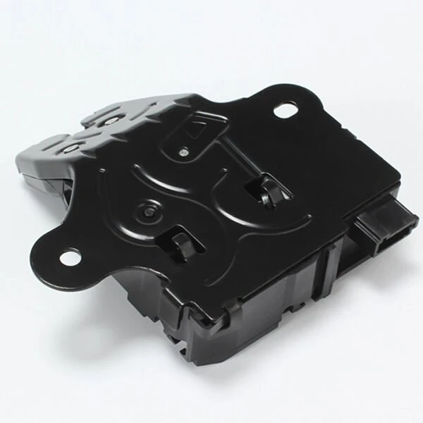 opel-astra-j-bagaj-kilidi-kore-marka