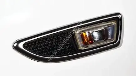 opel-corsa-d-opc-sag-ve-sol-sinyal-cercevesi-fume-sinyalli-ithal-marka