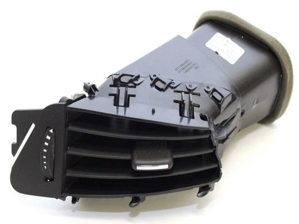 opel-astra-j-on-gogus-havalandirma-izgarasi-orta-sol-gm-marka