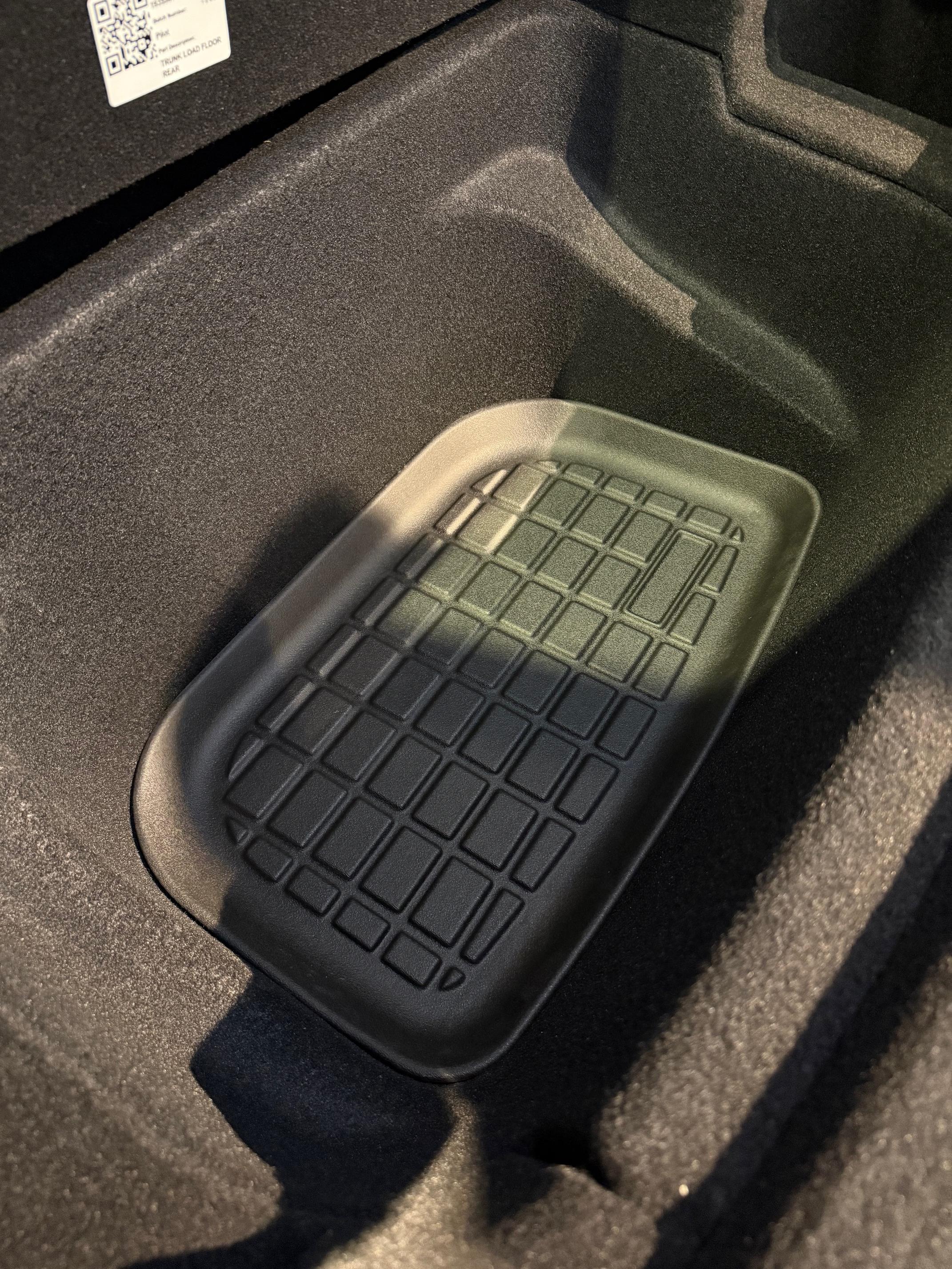 Tesla Model Y Juniper Bagaj Alt Havuzu