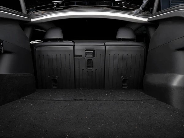 Tesla Model Y Juniper Koltuk Arkası Koruyucu 2025+