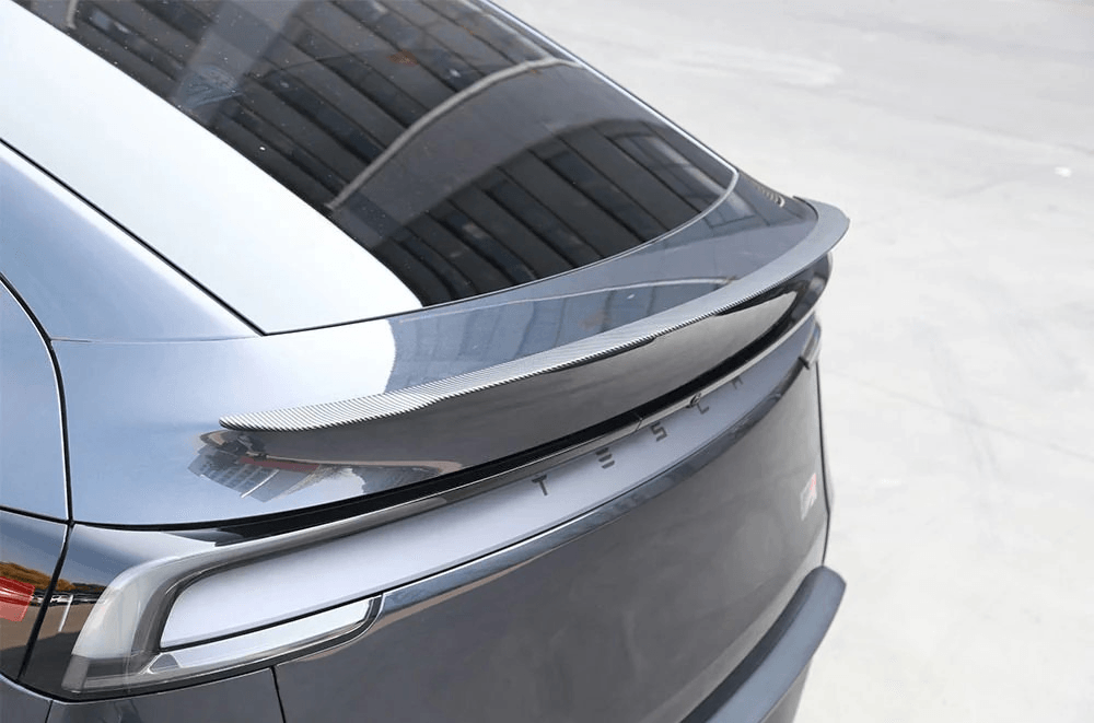 ÖN SİPARİŞ - Tesla Model Y Juniper Karbon Görünümlü Spoiler