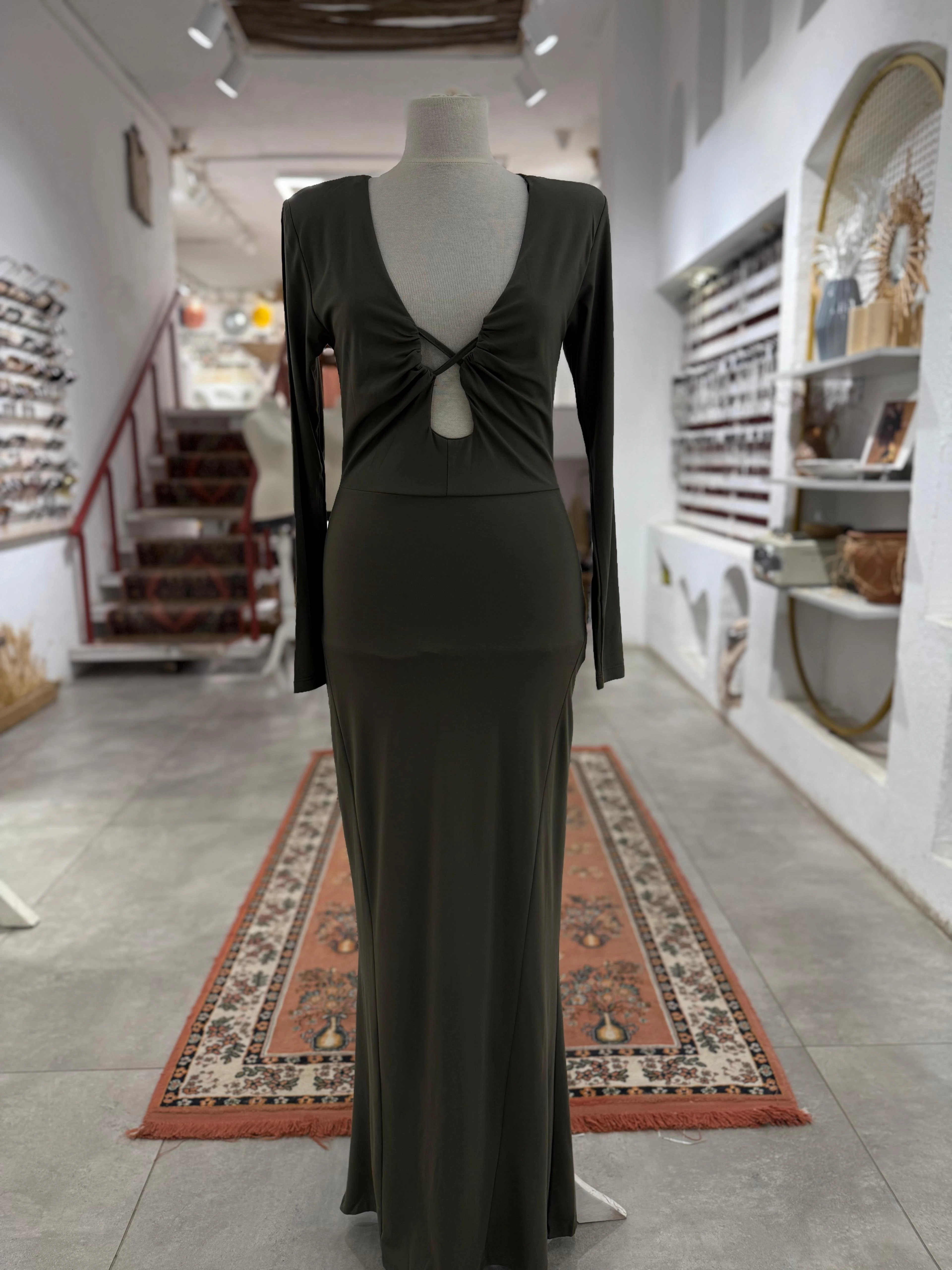 Önden Düğmeli Maxi Elbise