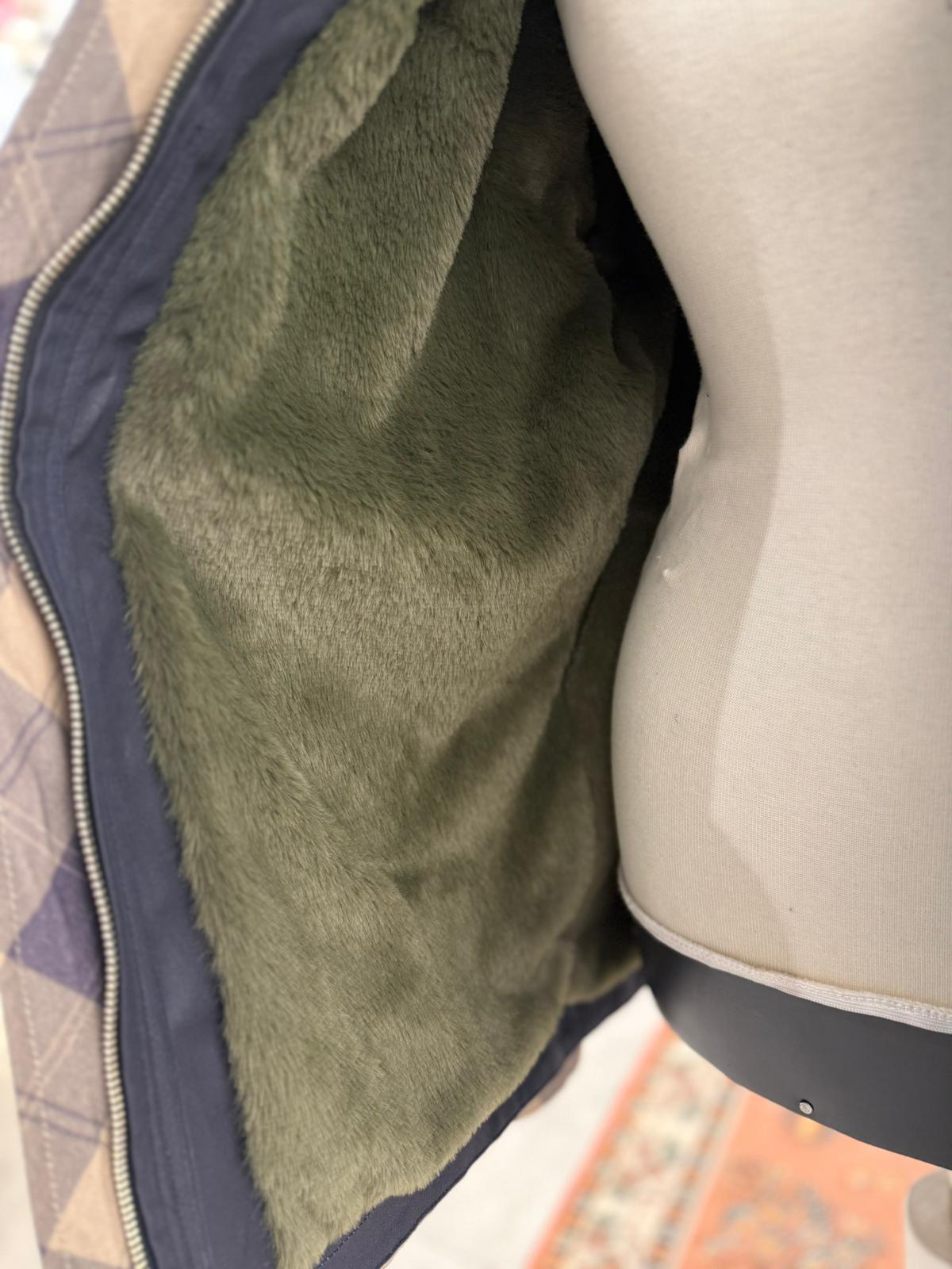 Yakası Kadife Kareli Mont