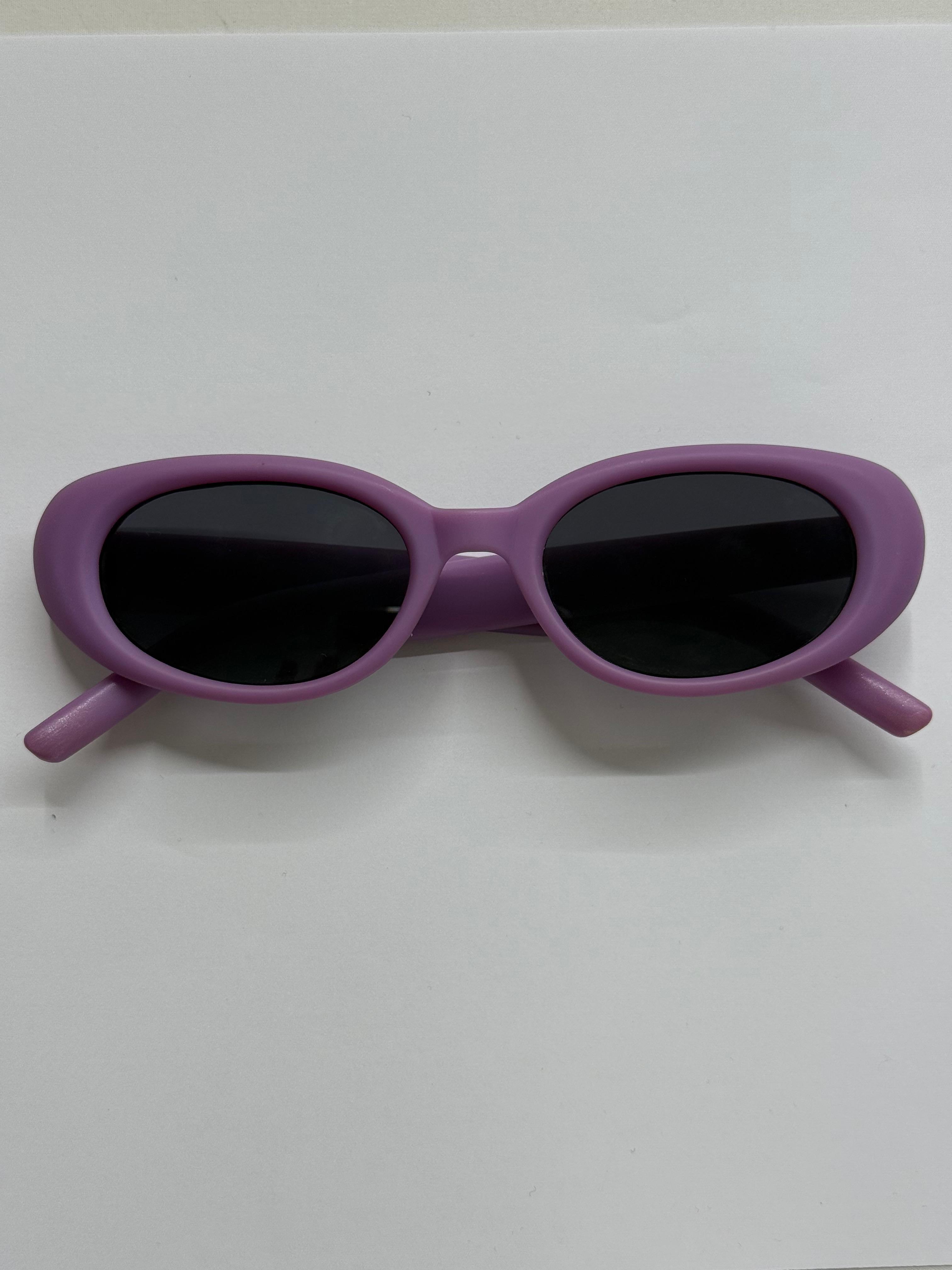 Mor Çerçeveli Gözlük