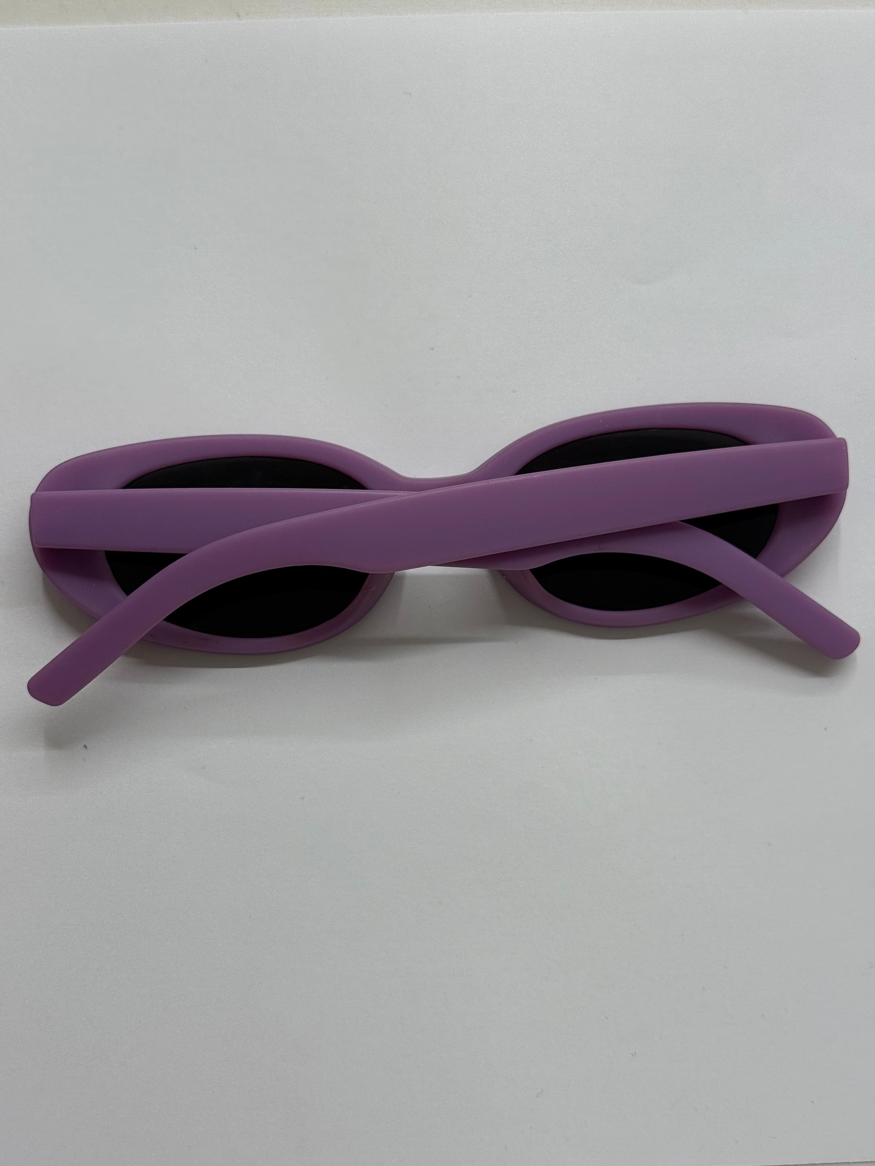 Mor Çerçeveli Gözlük