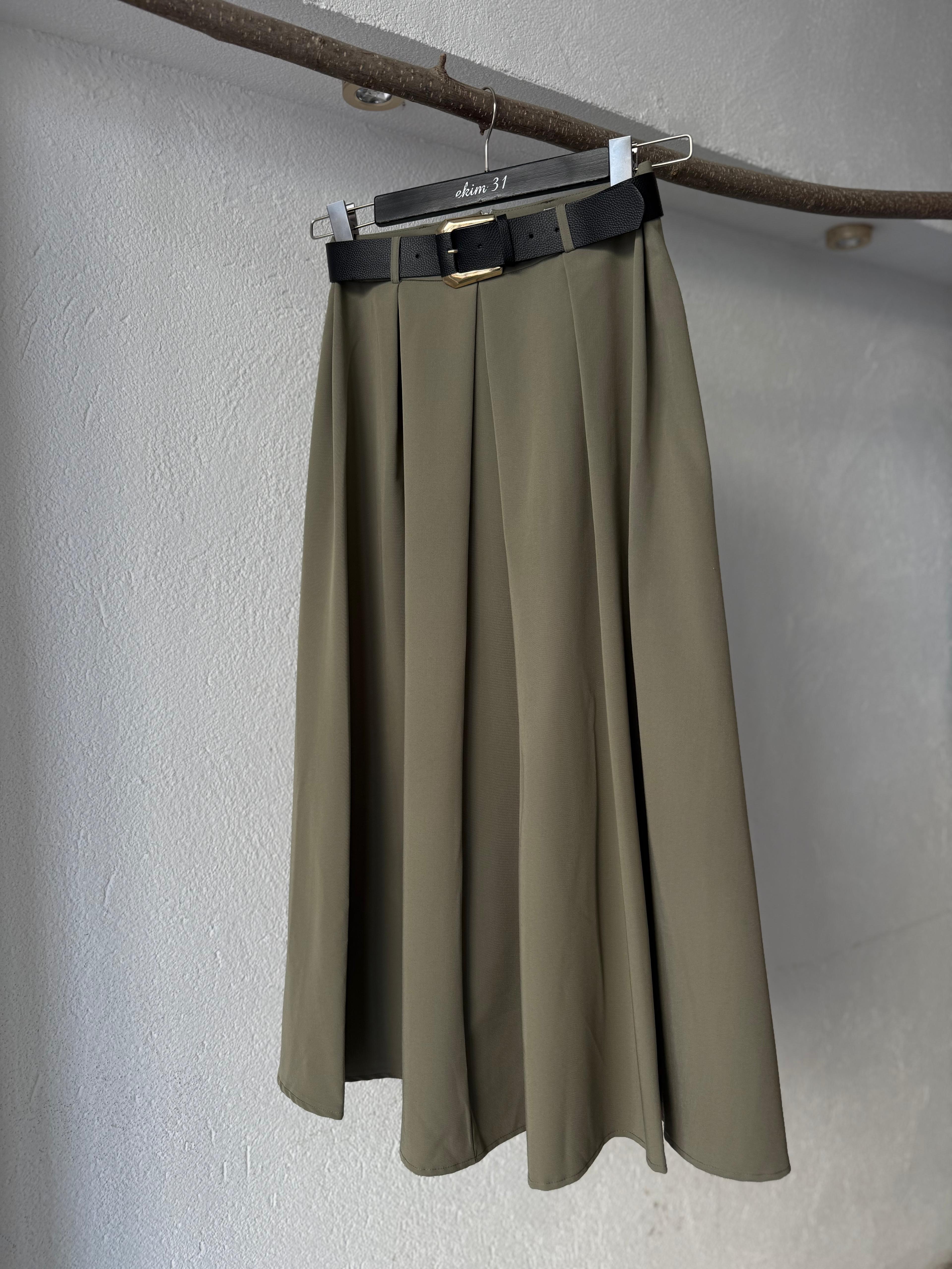 Kemer Detaylı Haki Etek