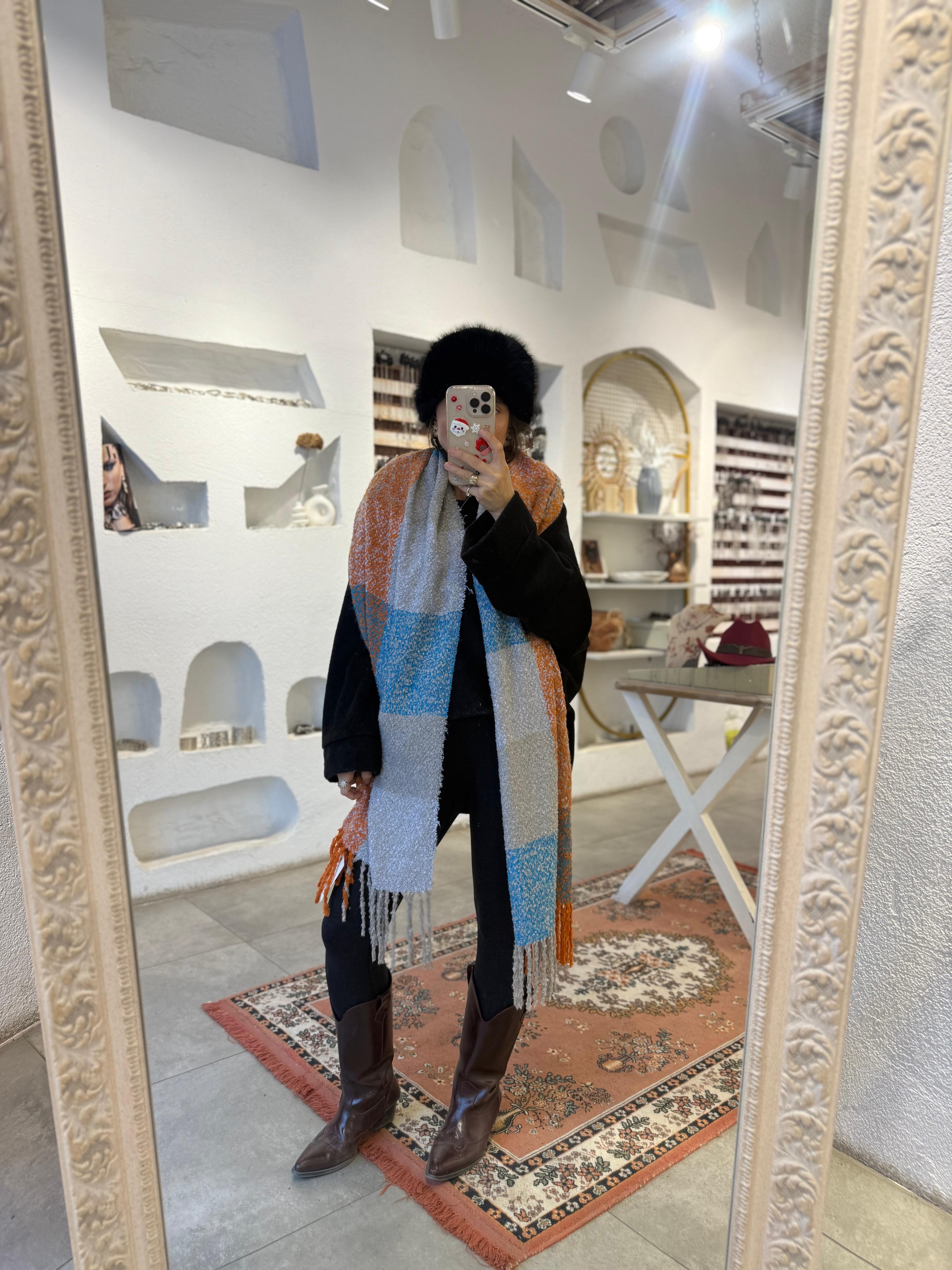 Kare Model Kalın Atkı